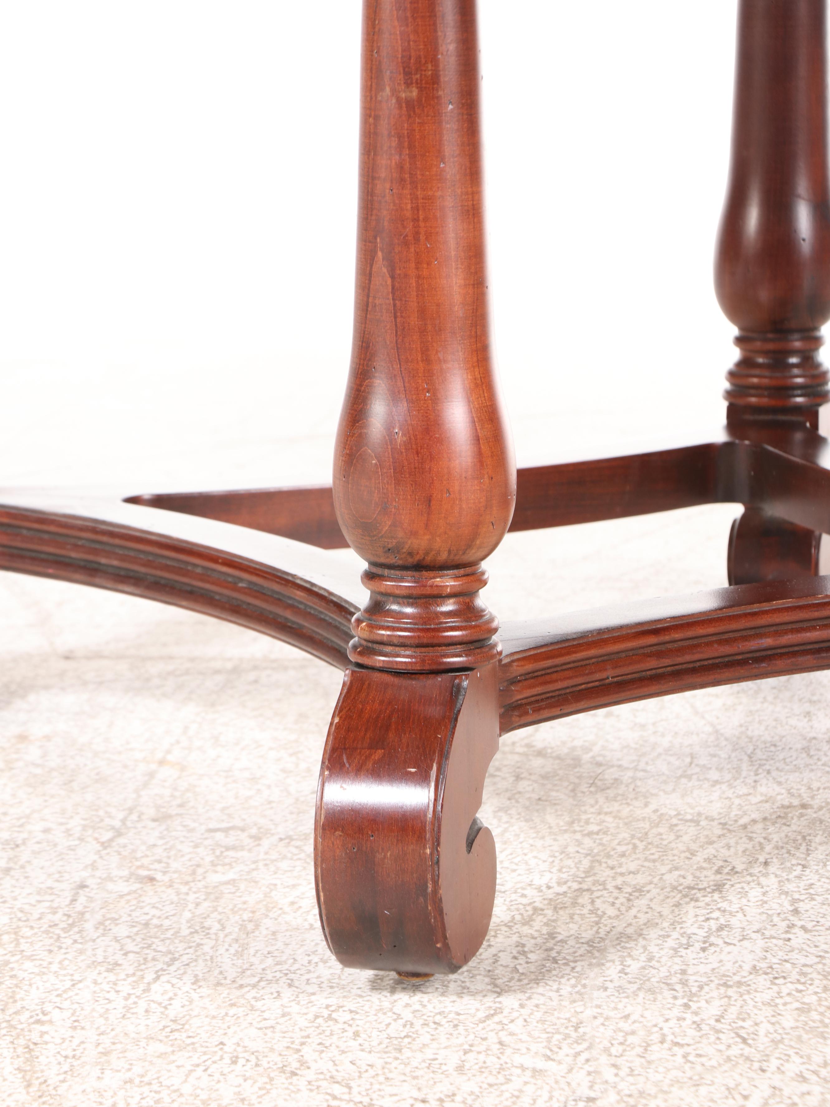 Ethan Allen Wooden Extendable Dining Table, Late 20th Century