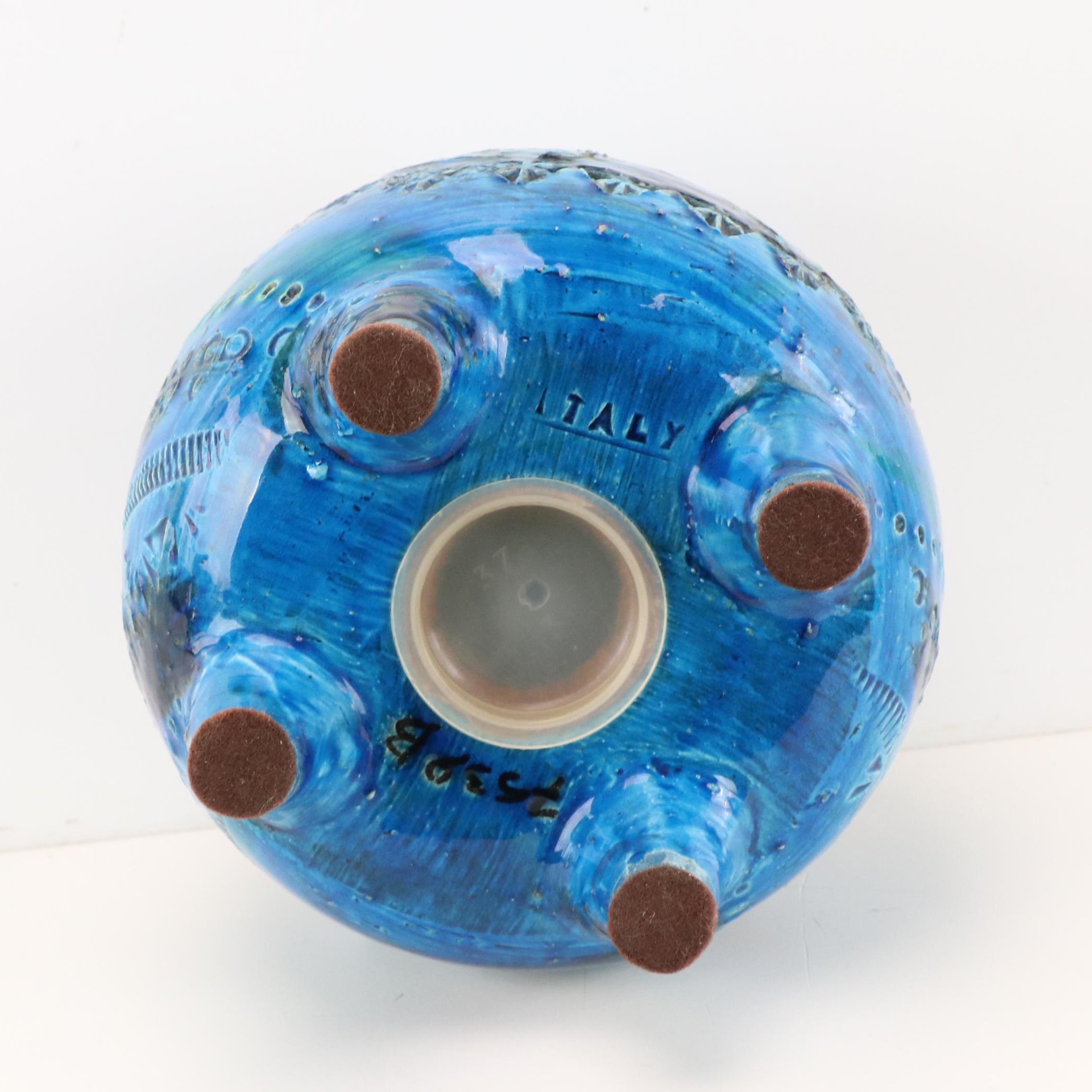 Aldo Londi for Bitossi "Rimini Blue" Ceramic Bulldog, Mid-20th Century