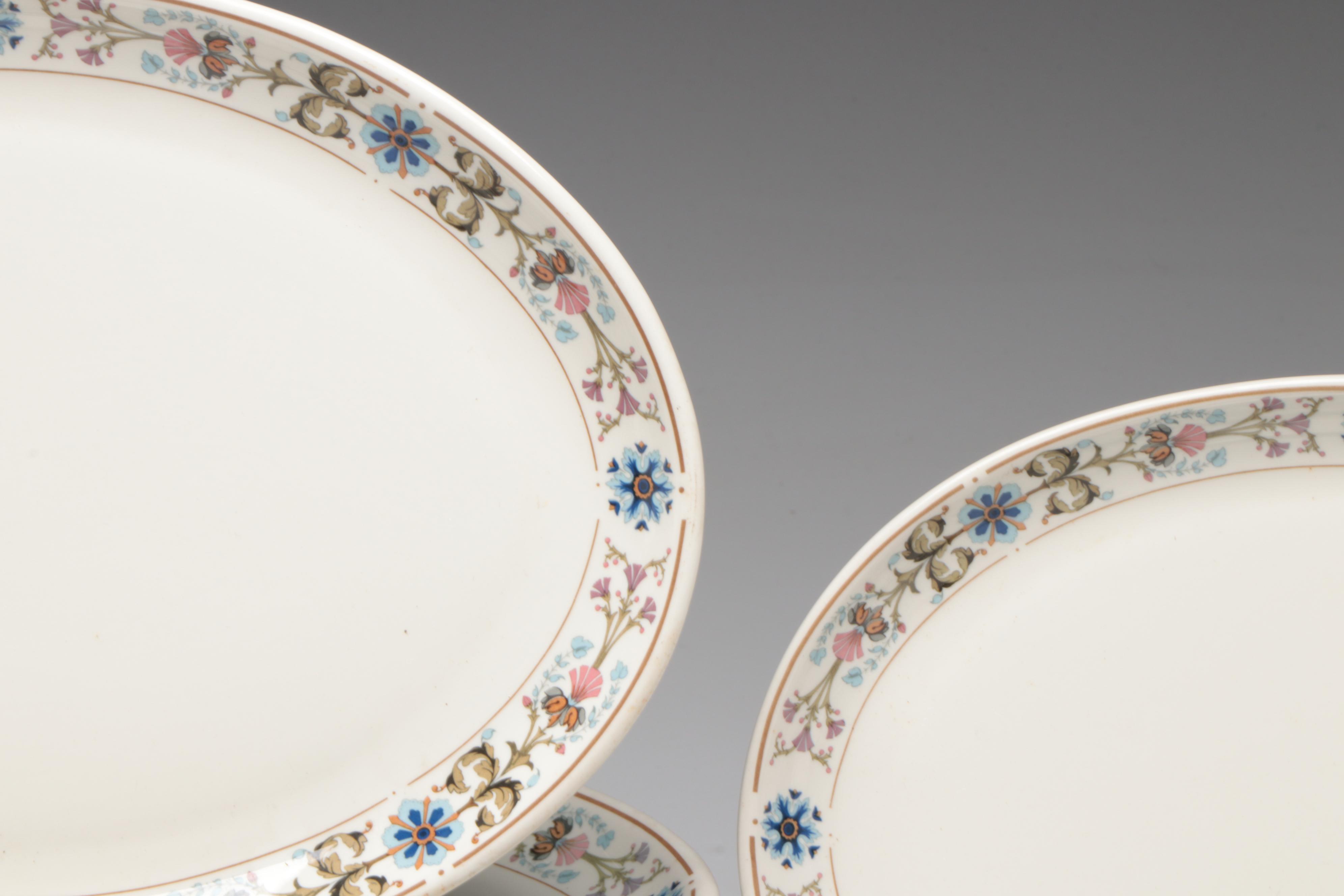 Villeroy & Boch "Château" Porcelain Dinnerware