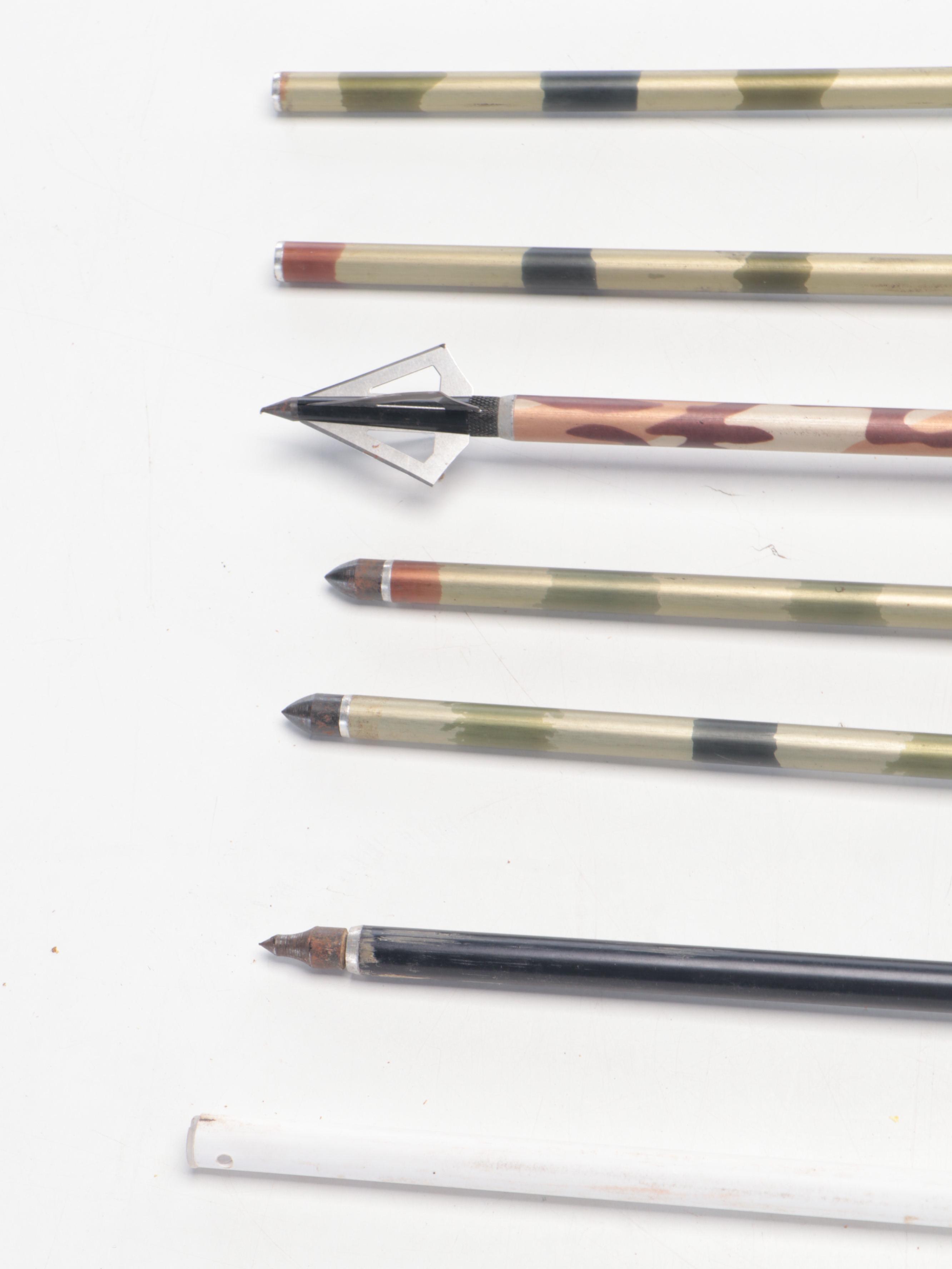 Golden Eagle Compound Bow with Hard Case and Arrows