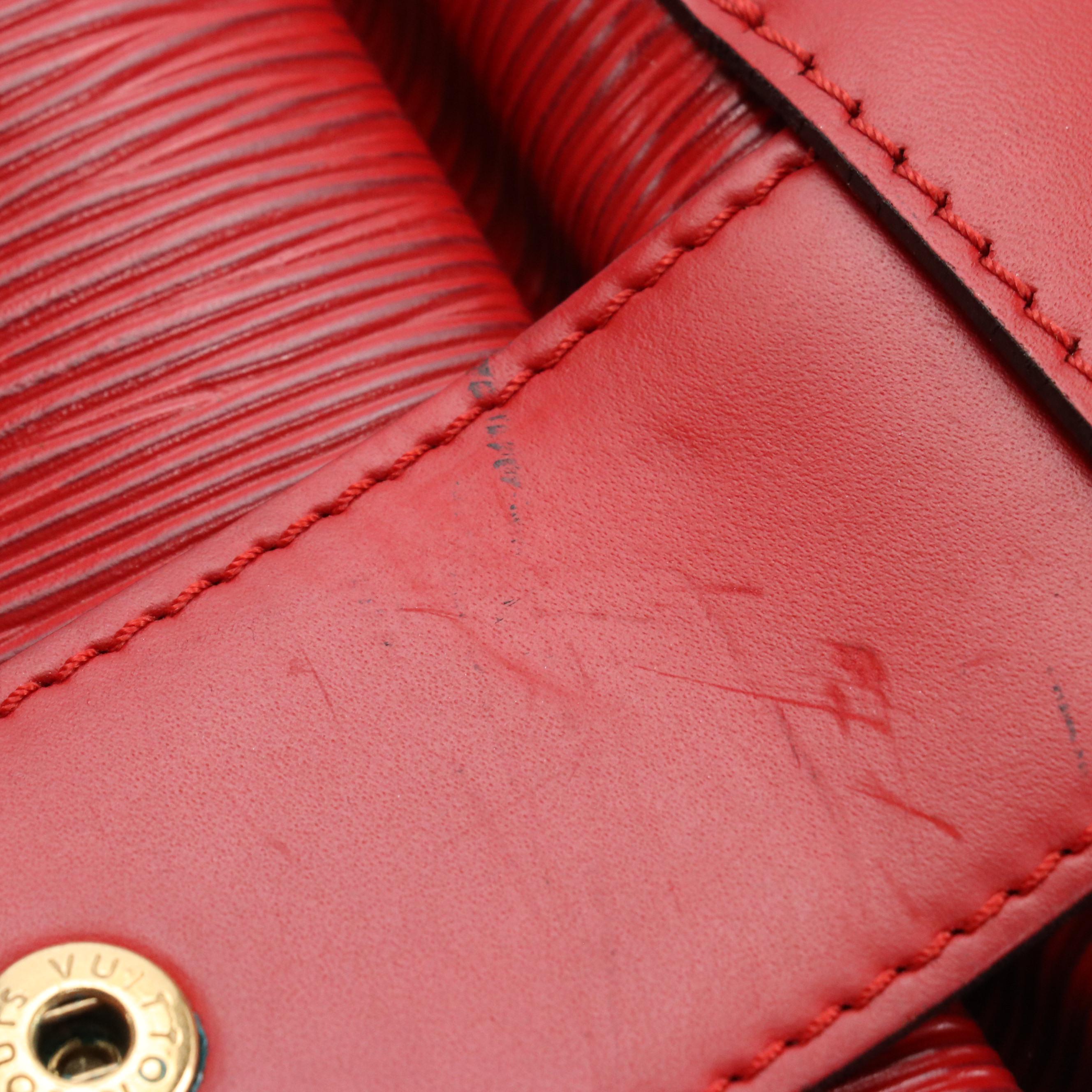 Louis Vuitton Sac d'Épaule PM in Castilian Red Epi and Smooth Leather