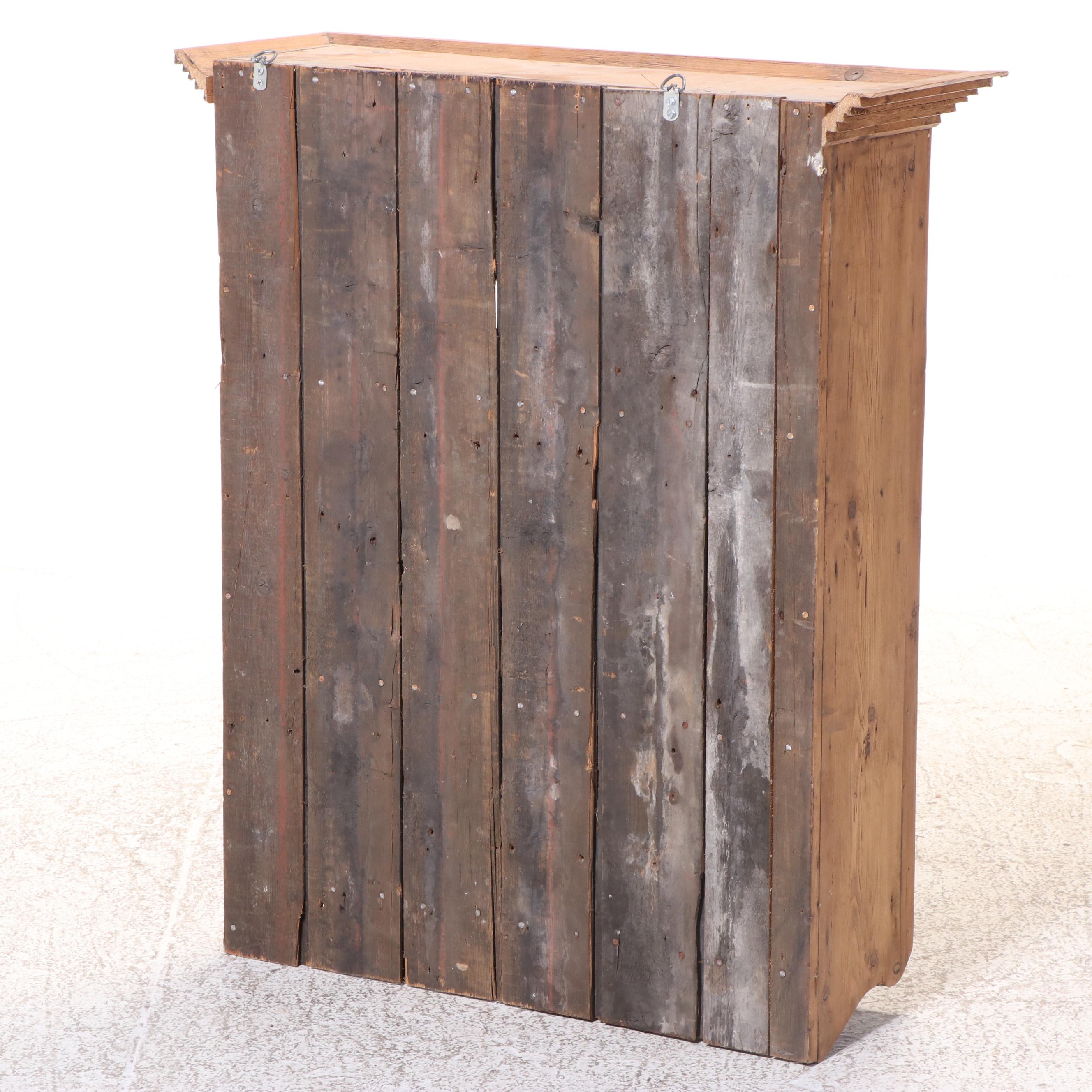 American Primitive Pine Wall Mount Plate Rack, 19th Century