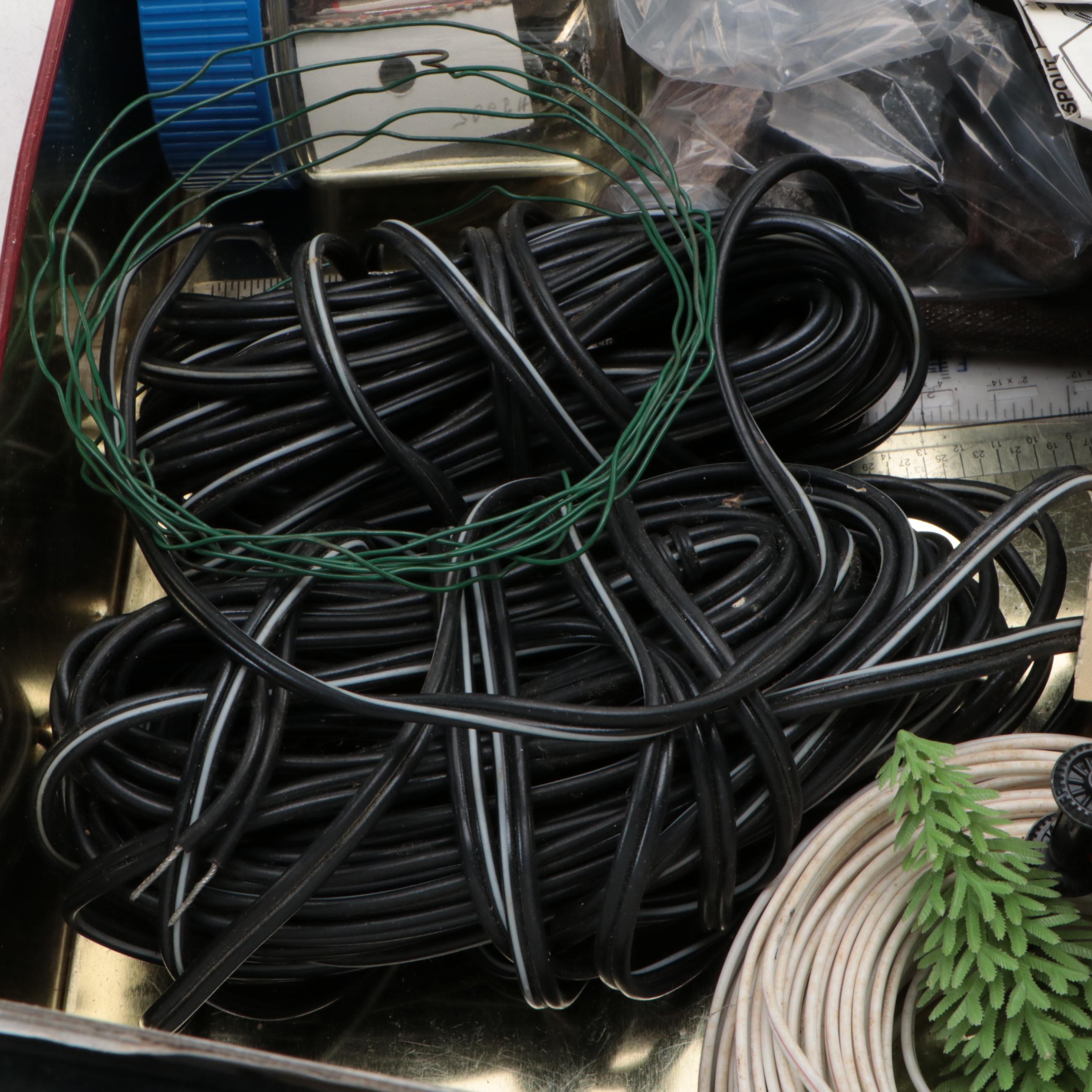 Bachmann and Atlas N Scale Model Train Tracks, Buildings and More