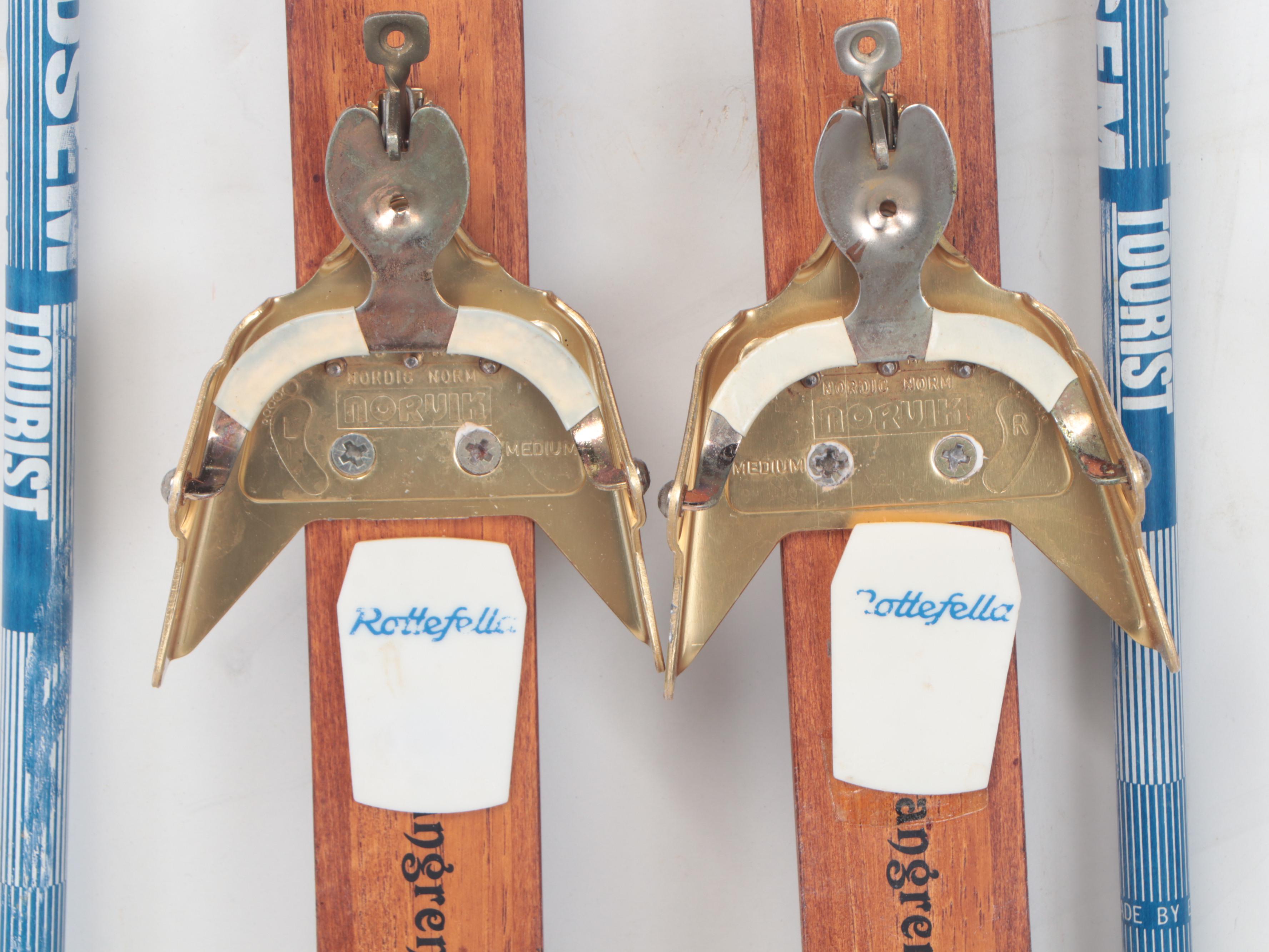 Åsnes Veteran Hickory Wood Cross-Country Skis with Landsem Tourist Poles