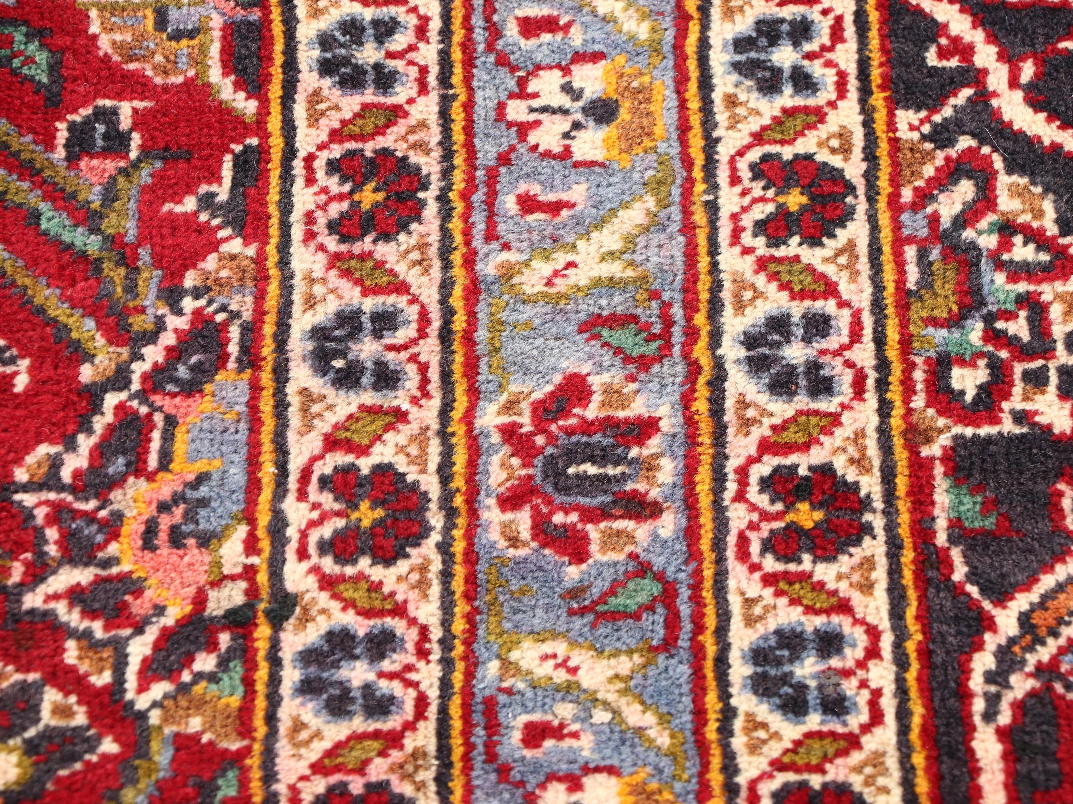 9'4 x 12'8 Hand-Knotted Persian Kashan Room-Sized Rug