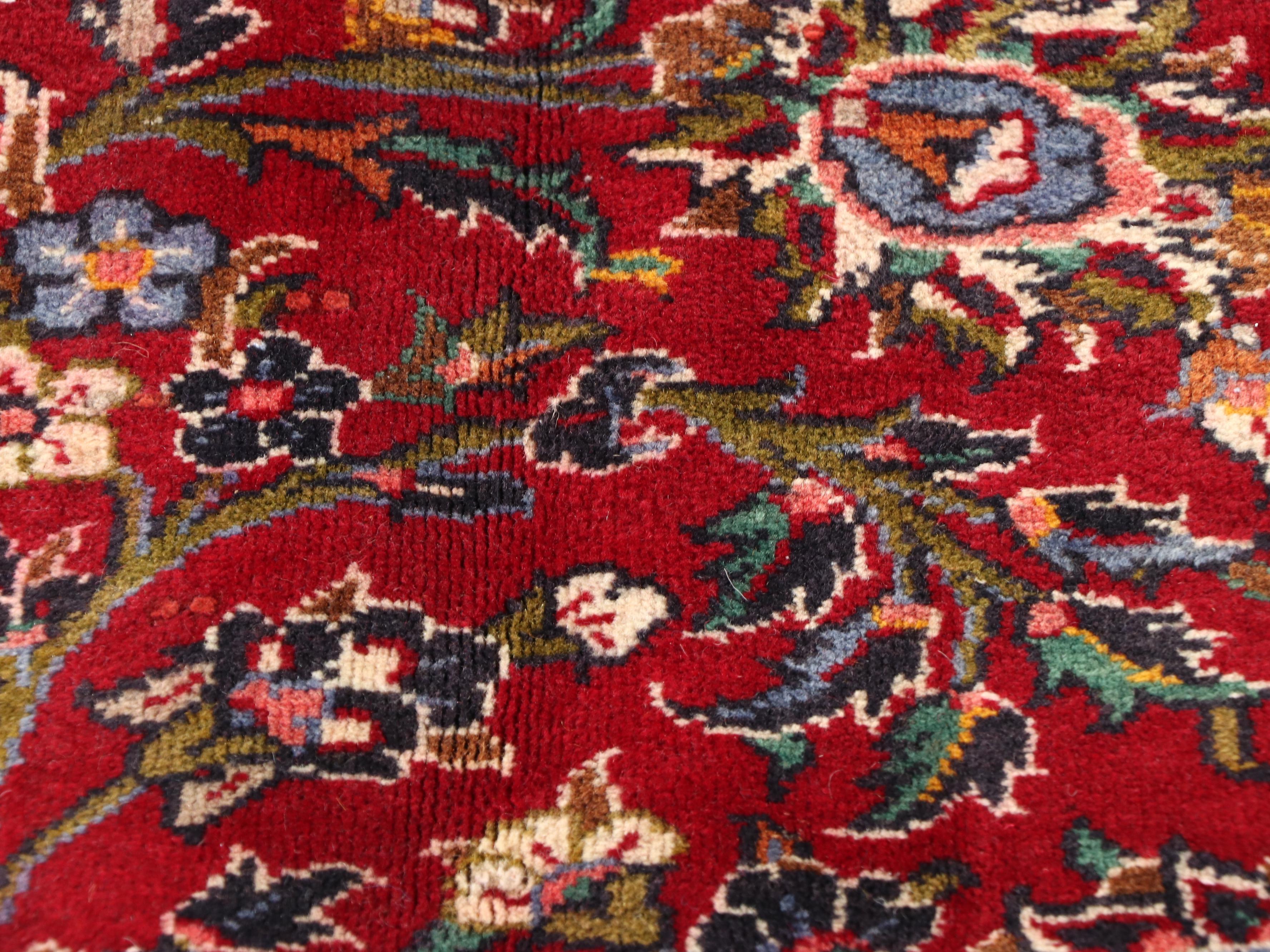 9'4 x 12'8 Hand-Knotted Persian Kashan Room-Sized Rug