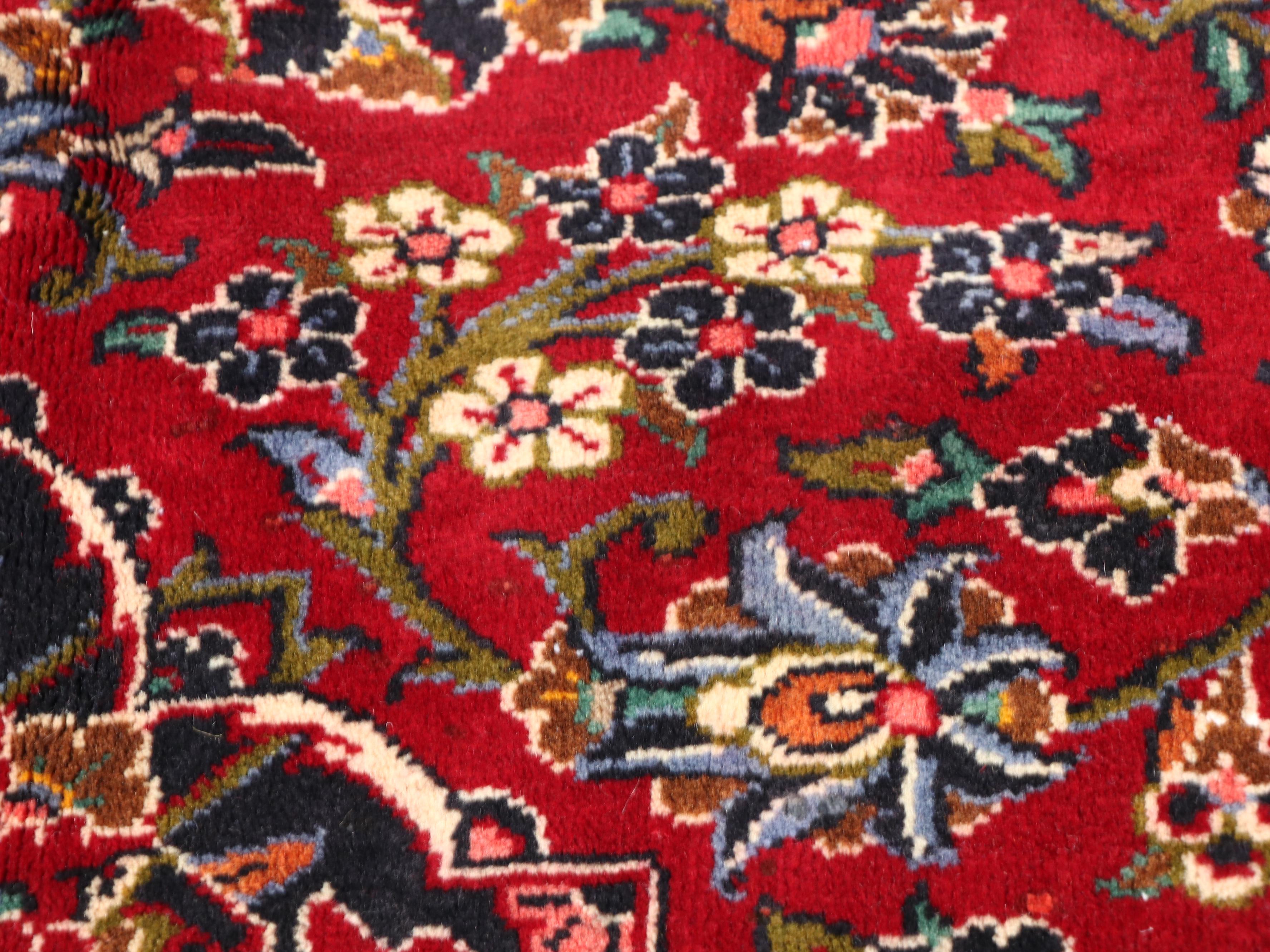 9'4 x 12'8 Hand-Knotted Persian Kashan Room-Sized Rug