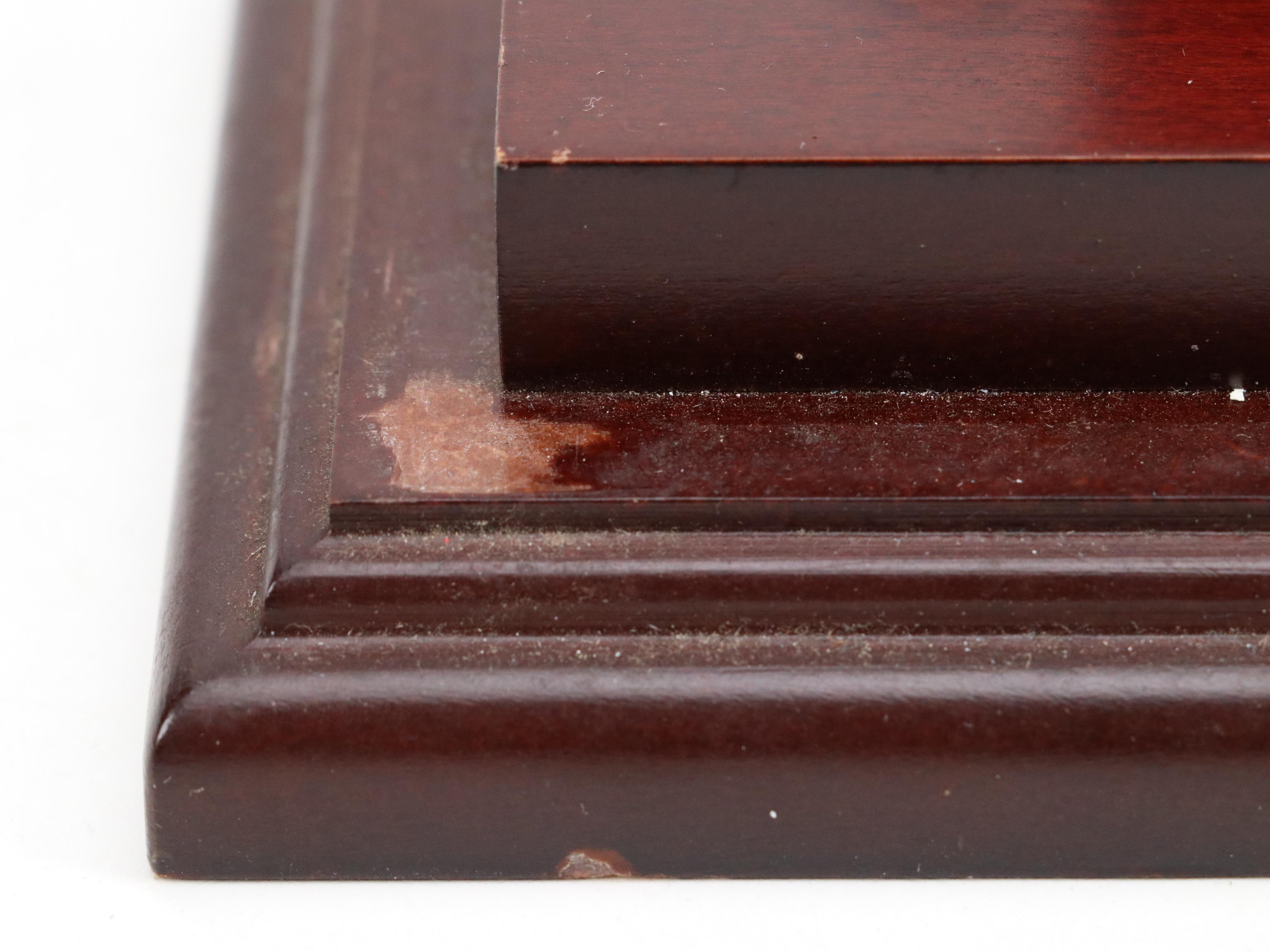 Anchor Bay "Nantucket" and "Portsmouth" Ship Figurines