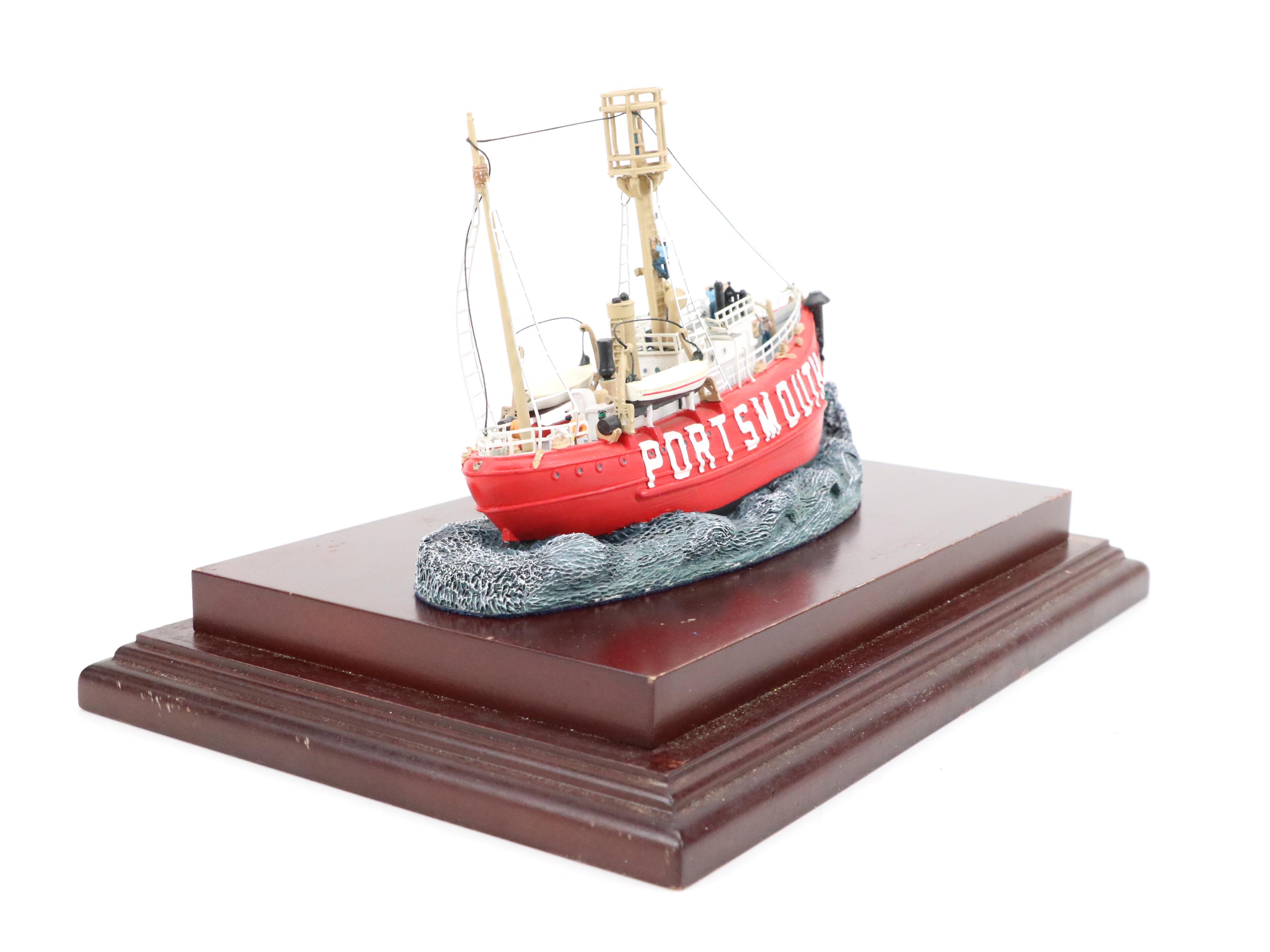 Anchor Bay "Nantucket" and "Portsmouth" Ship Figurines