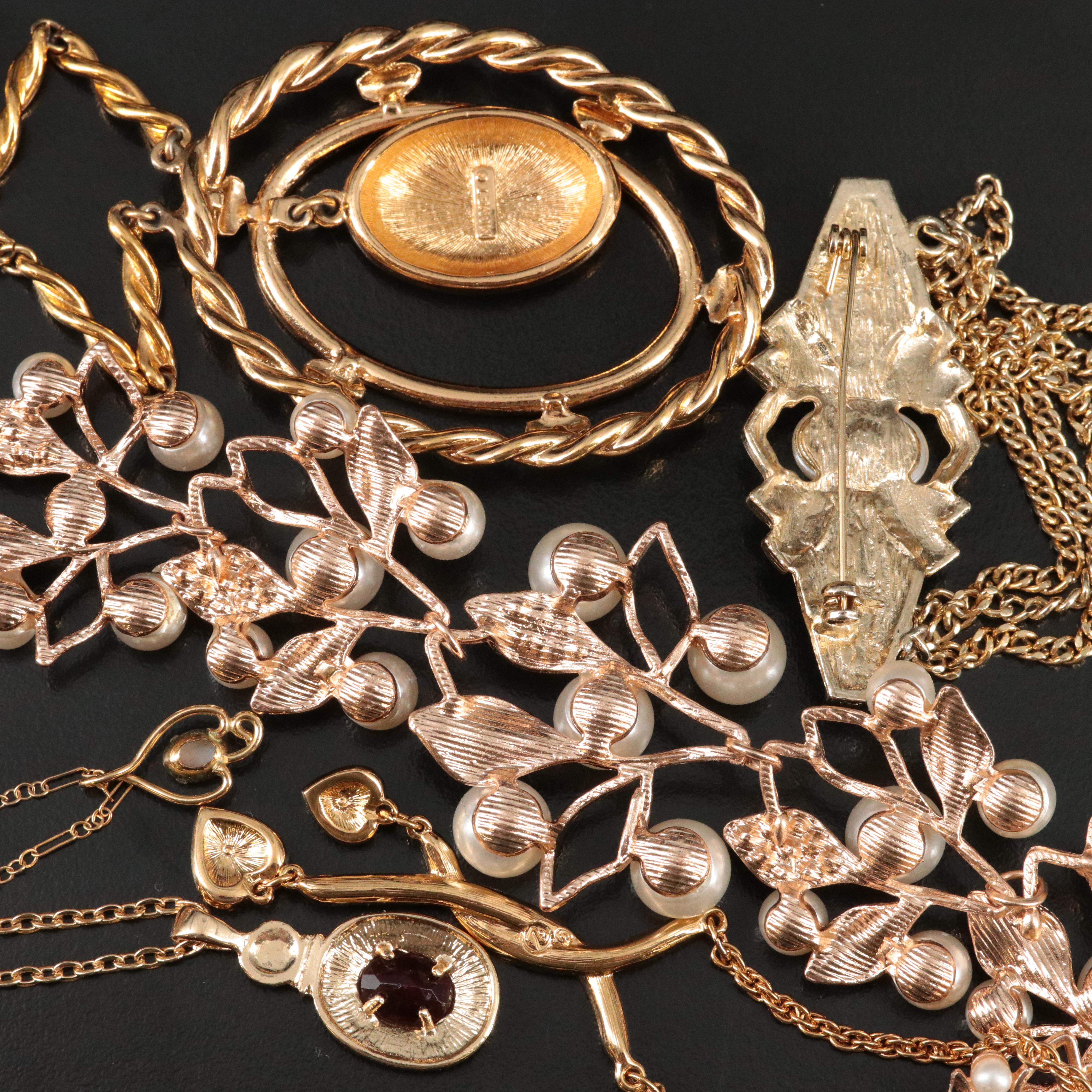 Swarovski, Laurel Burch and Anne Kline Featured in Jewelry Collection