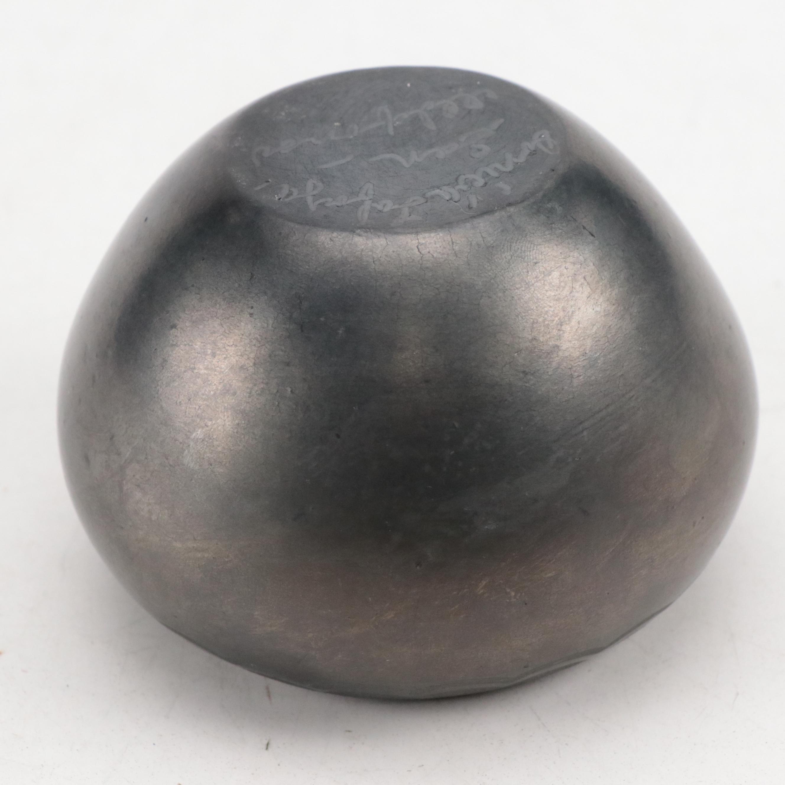 Donicia Tafoya San Ildefonso Pueblo Blackware Pottery Olla