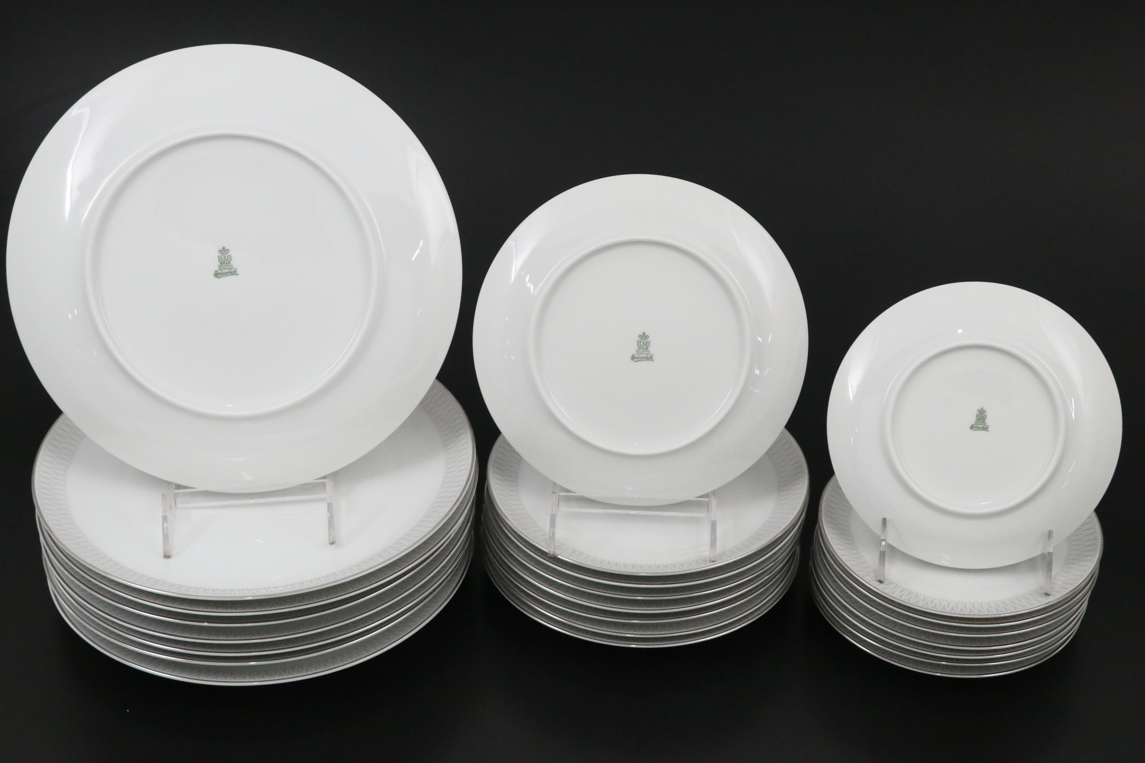 Heinrich "Monarch" Porcelain Dinnerware and Serveware with Platinum Rim