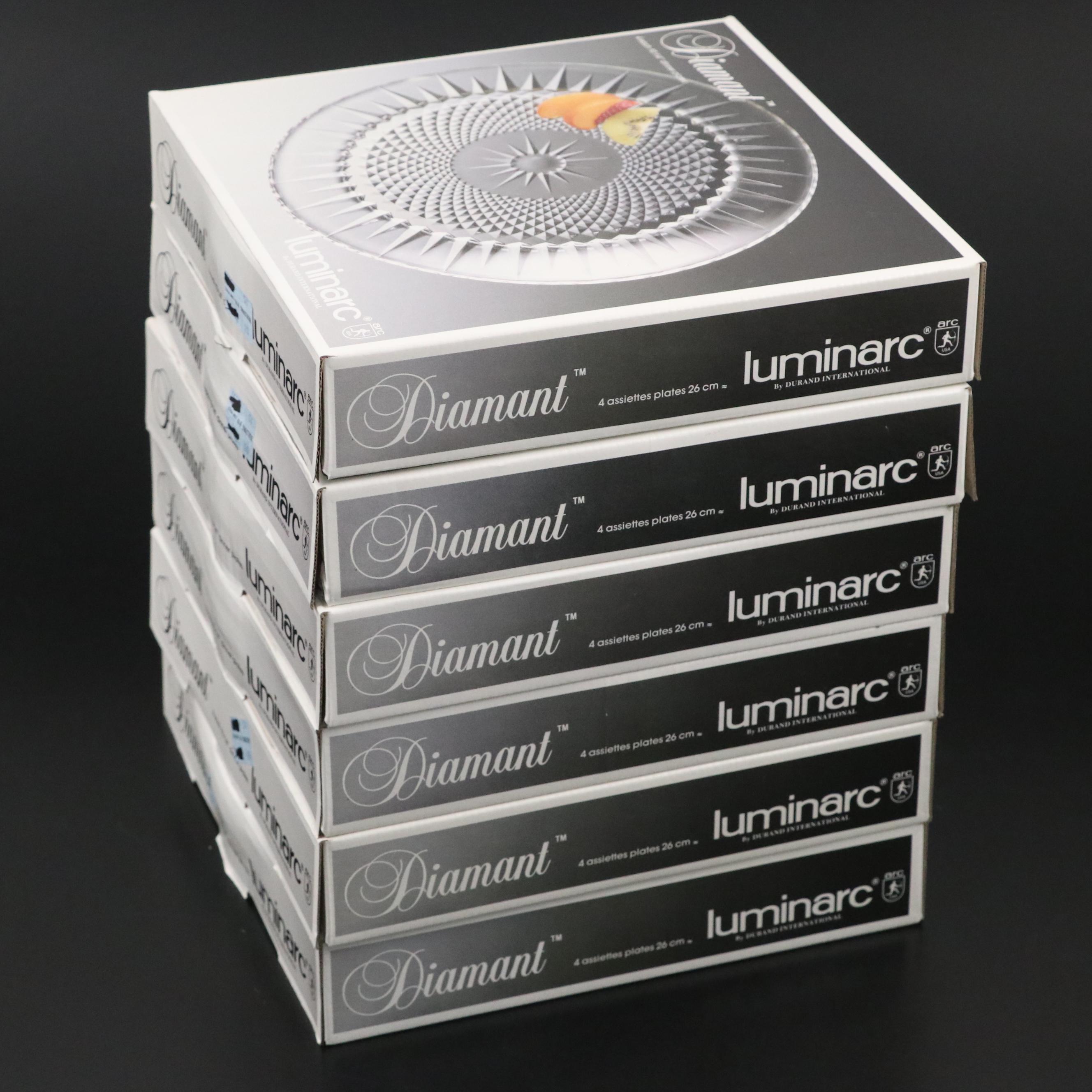 Godinger "Princess" Crystal Vase with Cristal D'Arques "Diamant" Dinner Plates