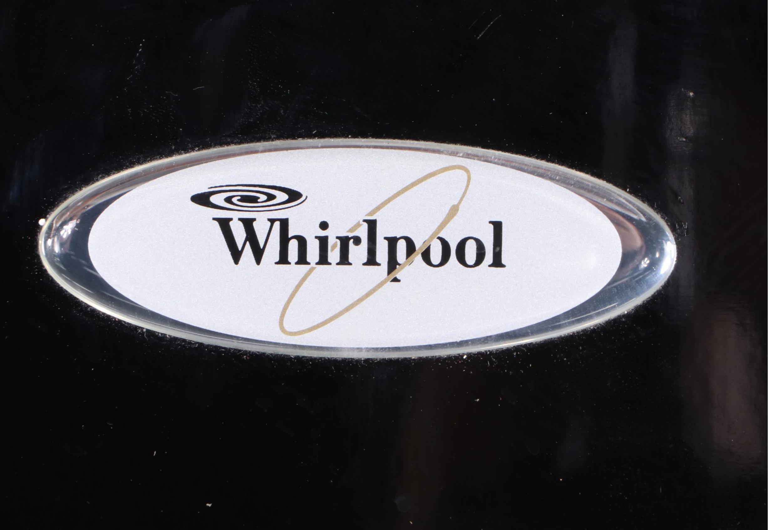 Whirlpool Black Freestanding Top Freezer Refrigerator