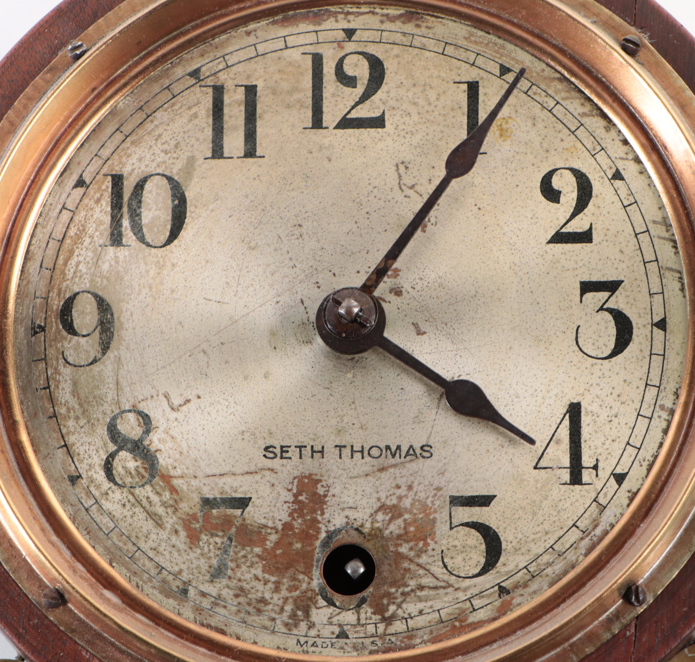 Seth Thomas Wooden and Reverse Painted Glass Banjo Clock, Early 20th Century