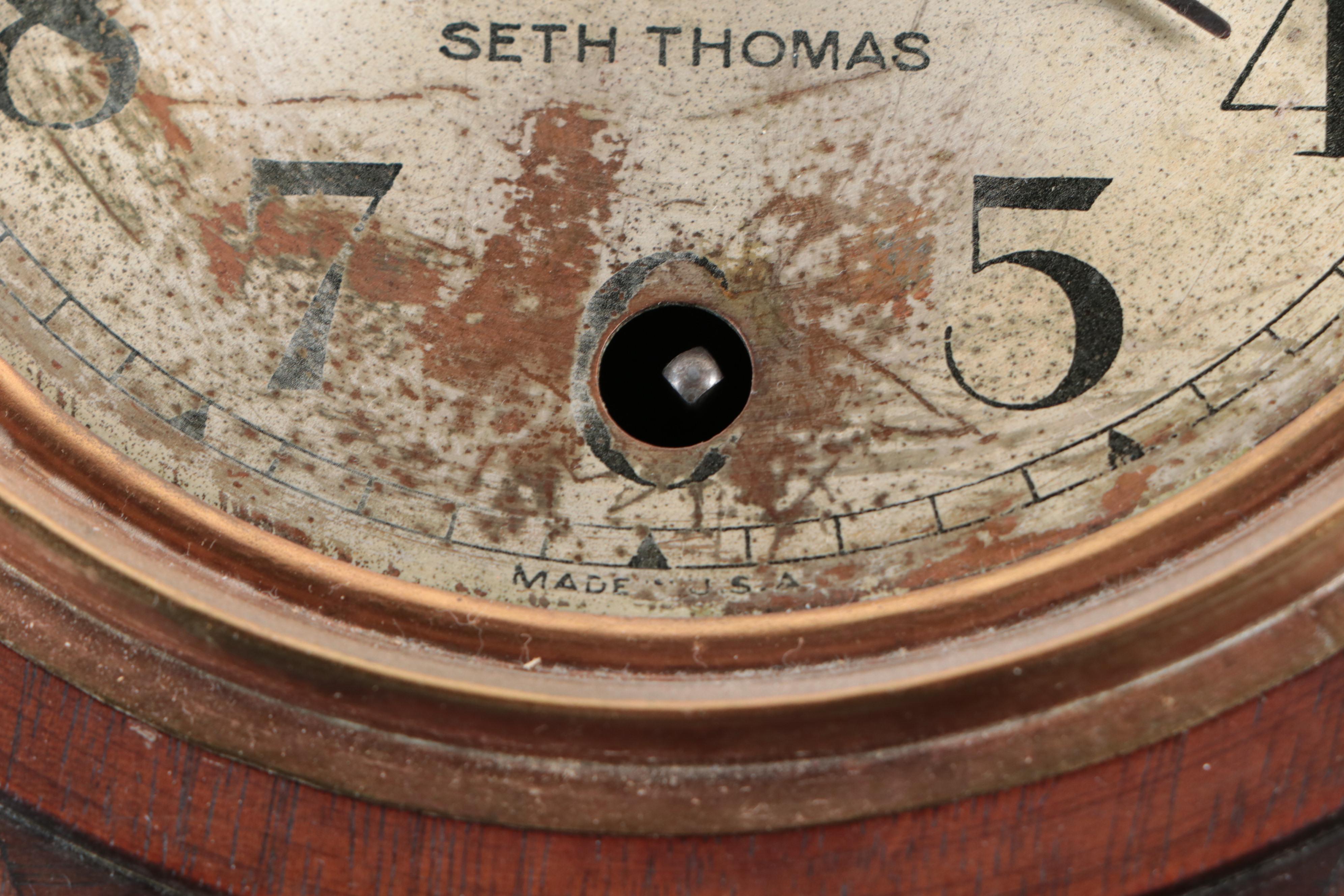 Seth Thomas Wooden and Reverse Painted Glass Banjo Clock, Early 20th Century