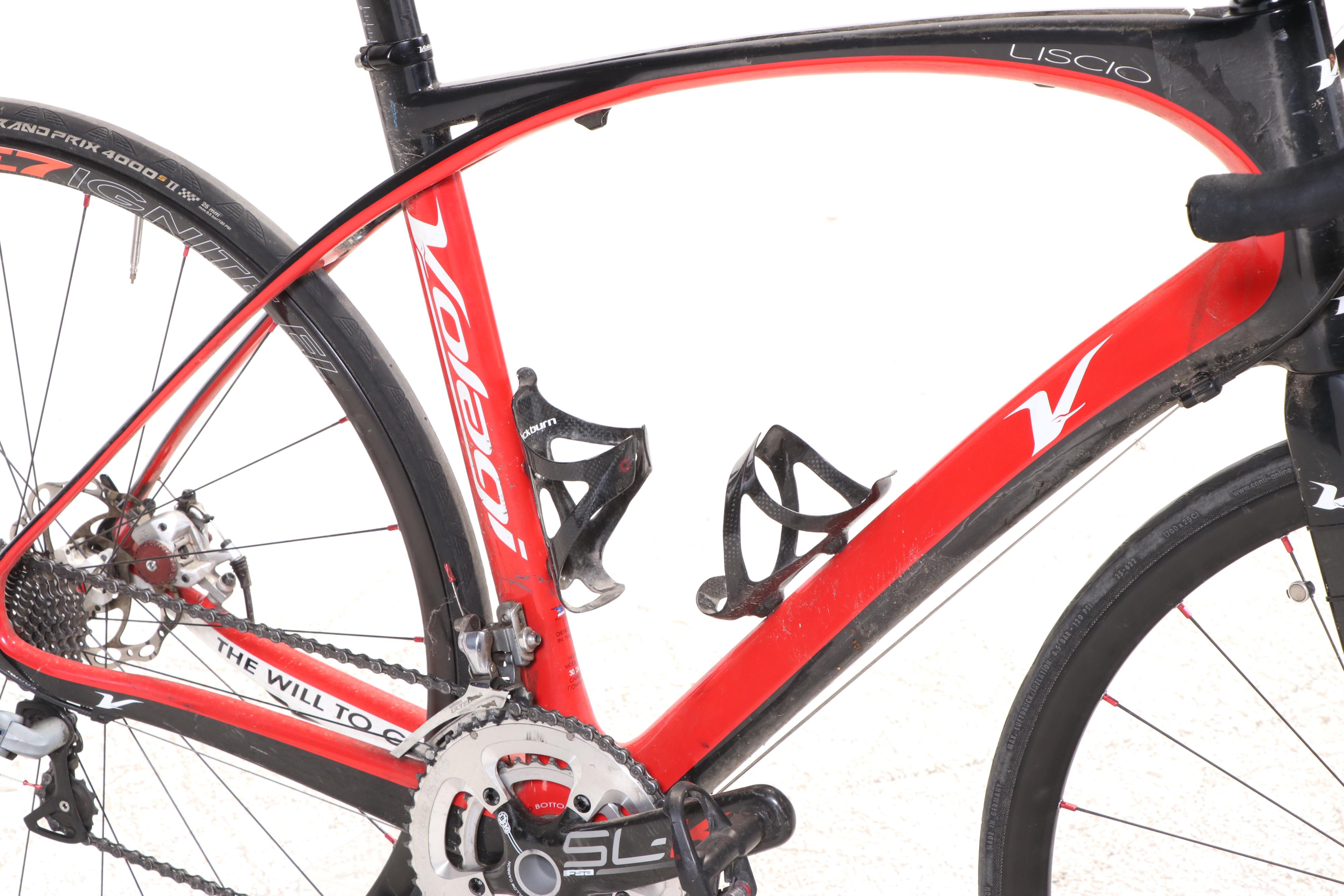 Volagi Liscio Road Bike with Disc Brakes and Cat Eye Strada Wireless Head Unit