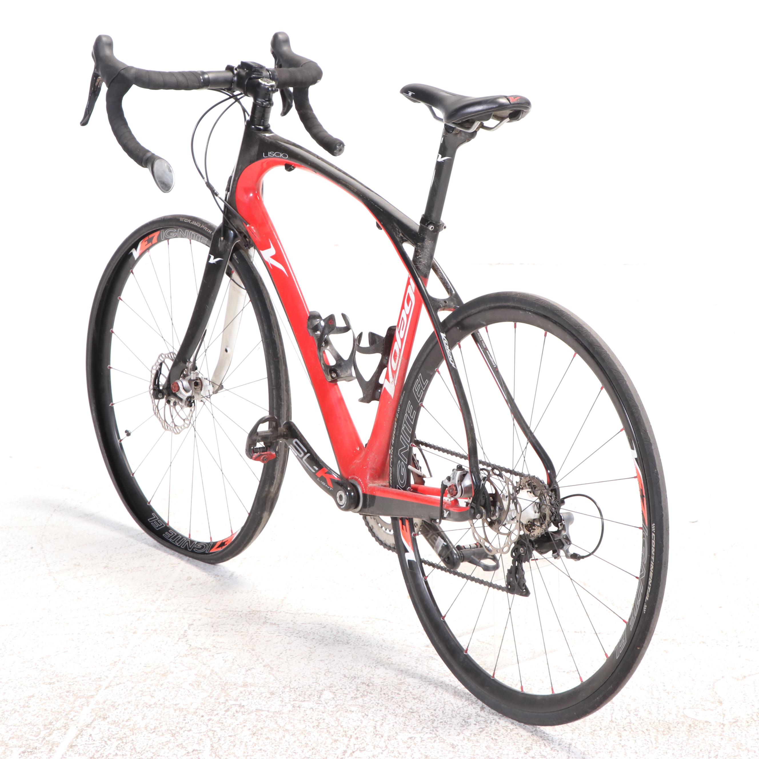 Volagi Liscio Road Bike with Disc Brakes and Cat Eye Strada Wireless Head Unit