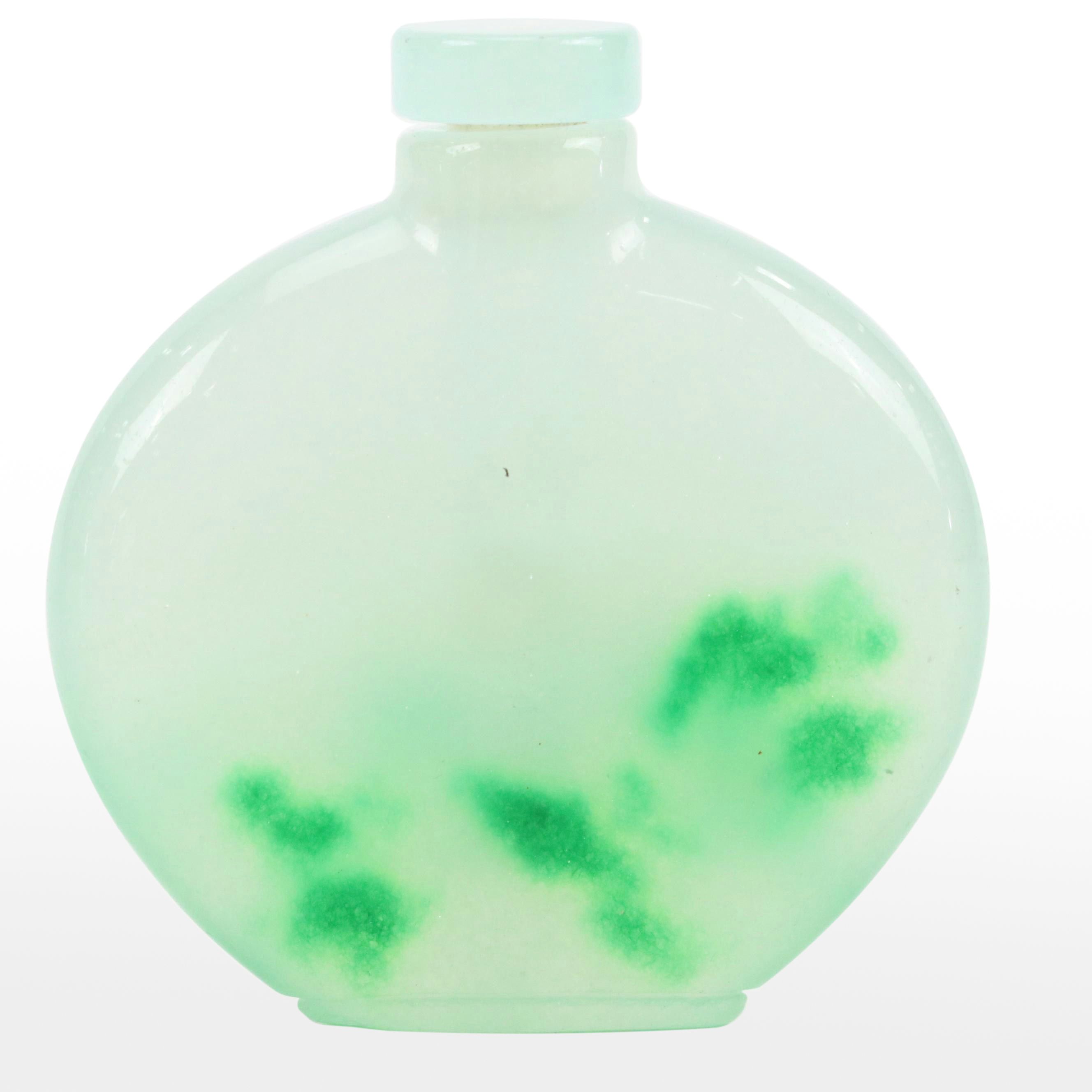 Green Stone Snuff Bottle