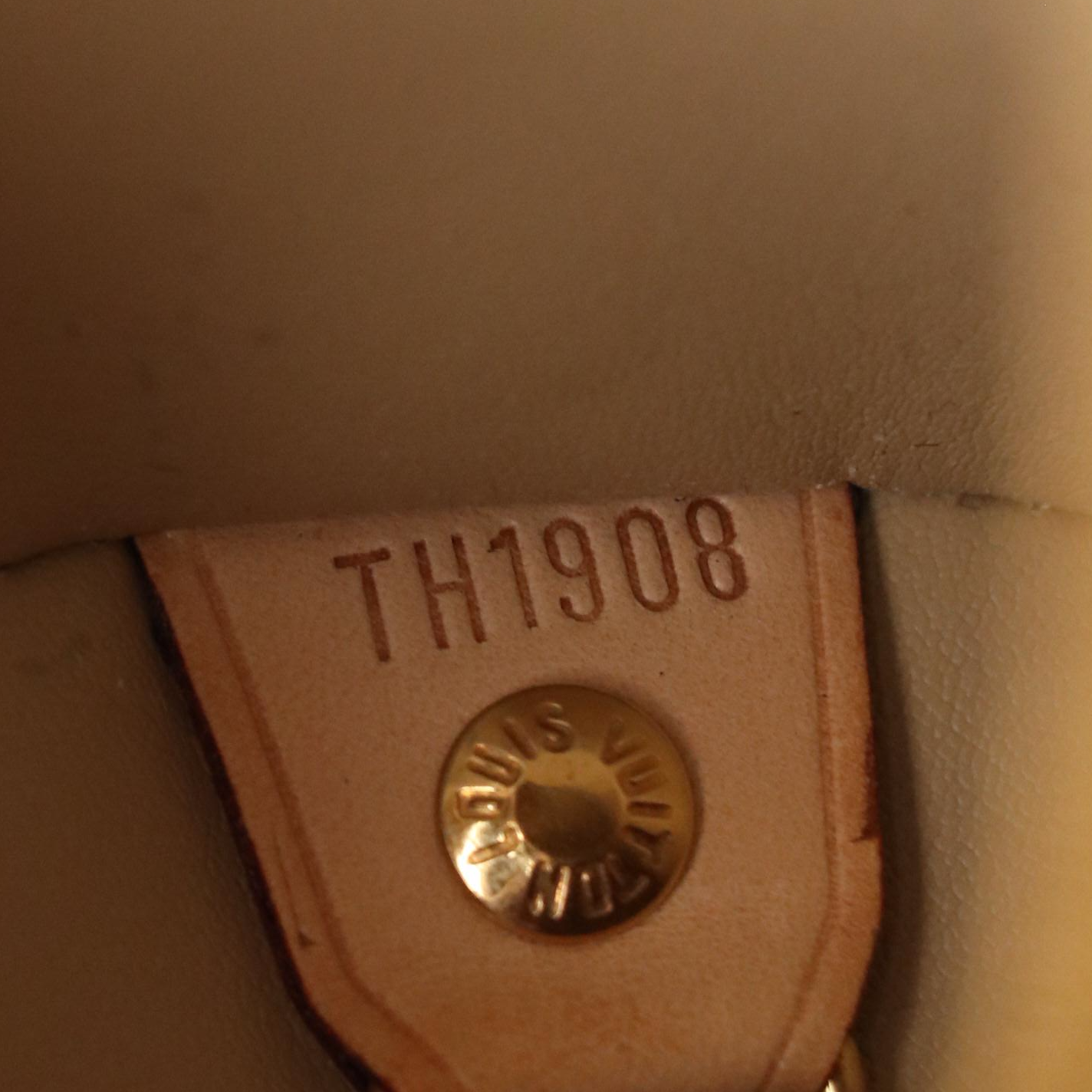 Louis Vuitton Bedford Papillon Handbag in Monogram Vernis and Vachetta Leather