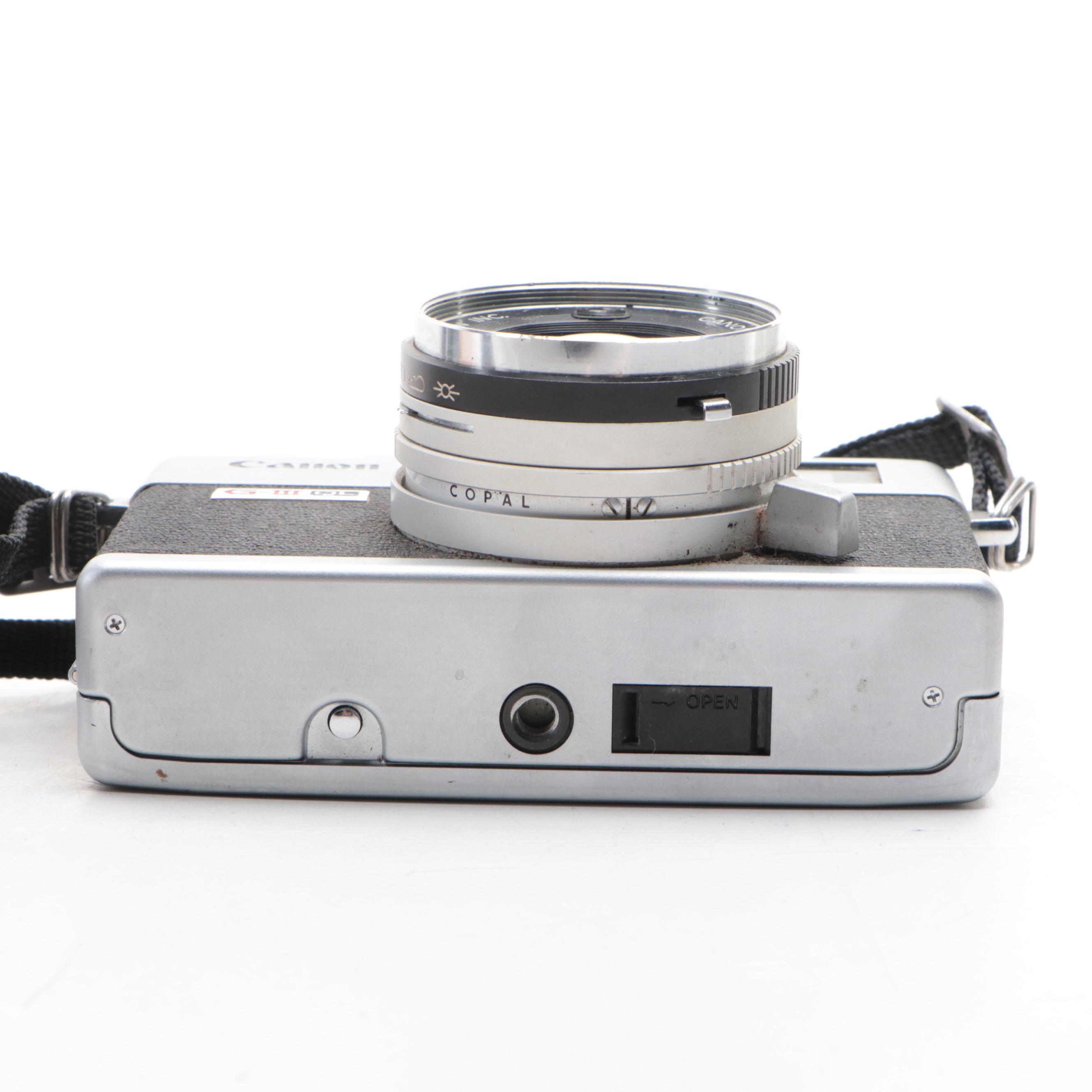 Canon Canonet G-III QL17 Rangefinder with 40mm f/1.7 Lens