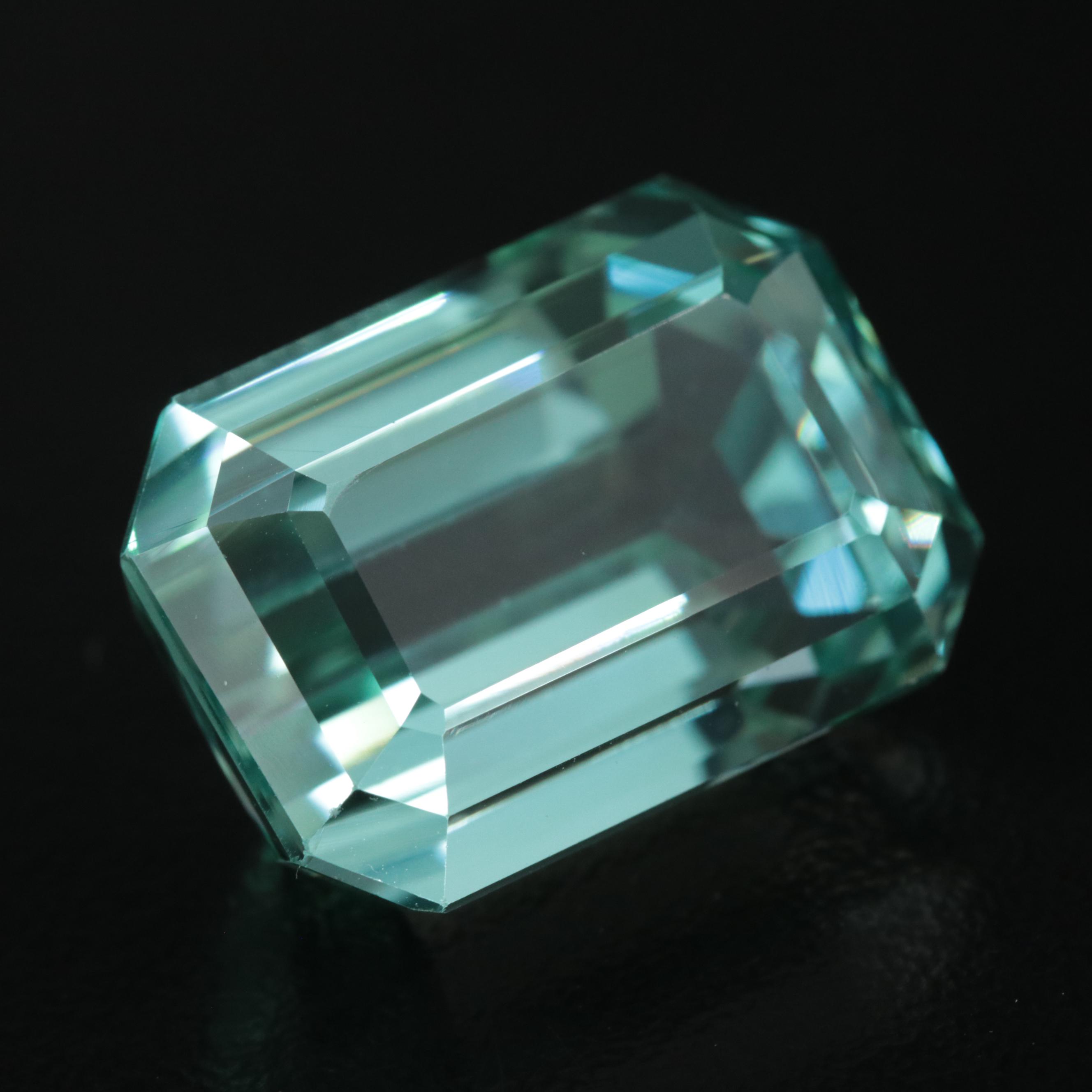 Loose 39.84 CT Lab Grown Quartz