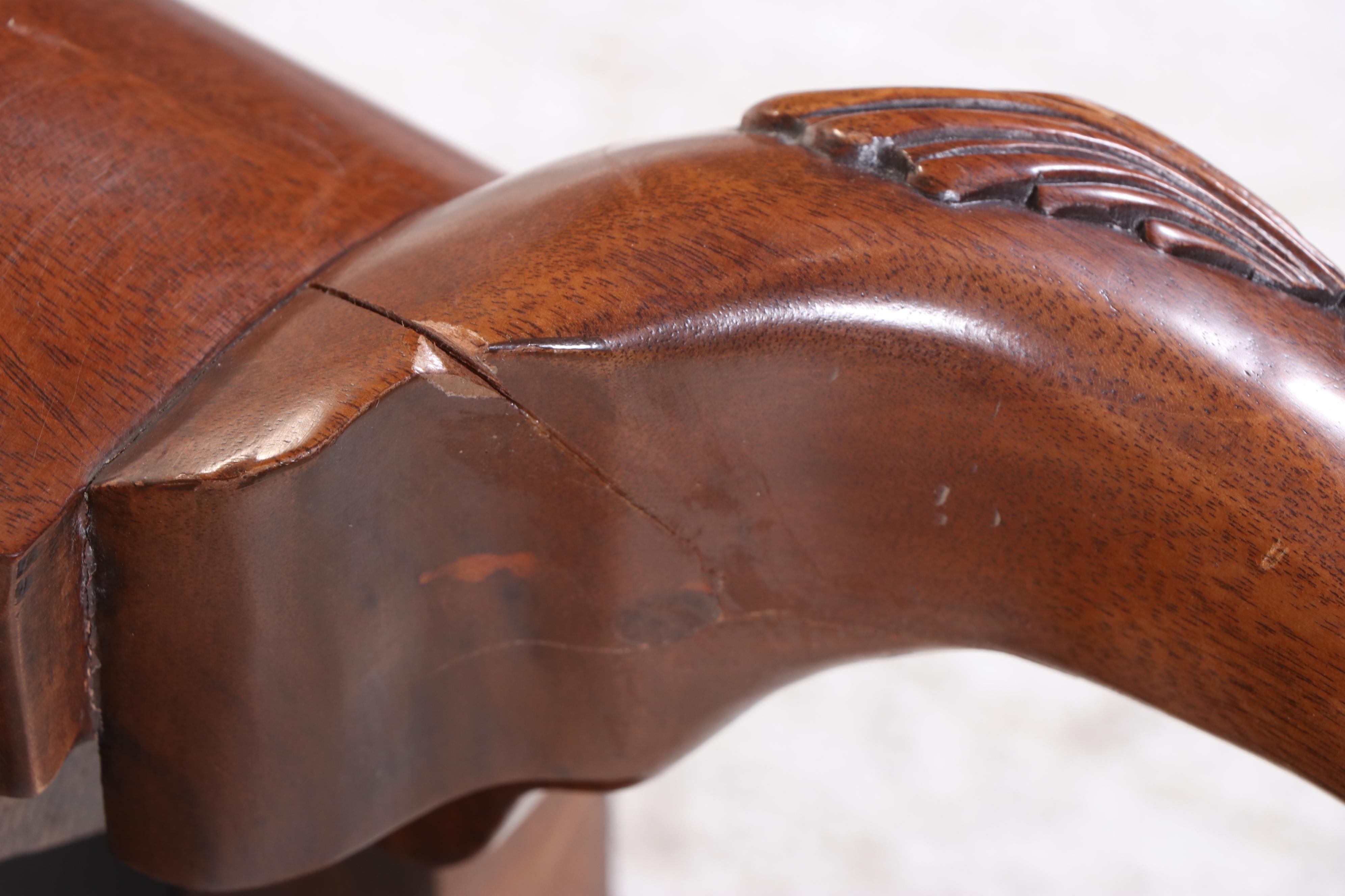 Karges Queen Anne Style Dining Table and Chairs