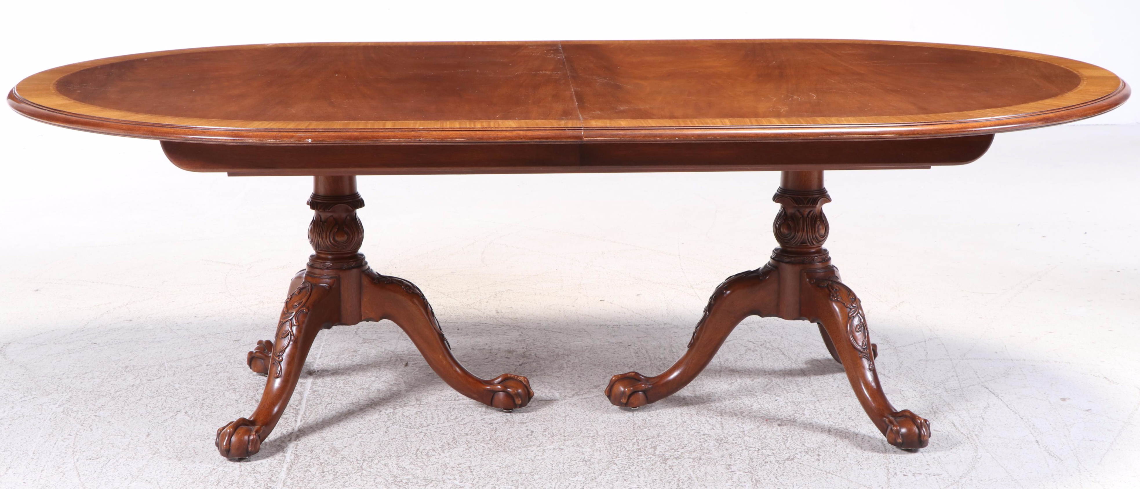 Karges Queen Anne Style Dining Table and Chairs