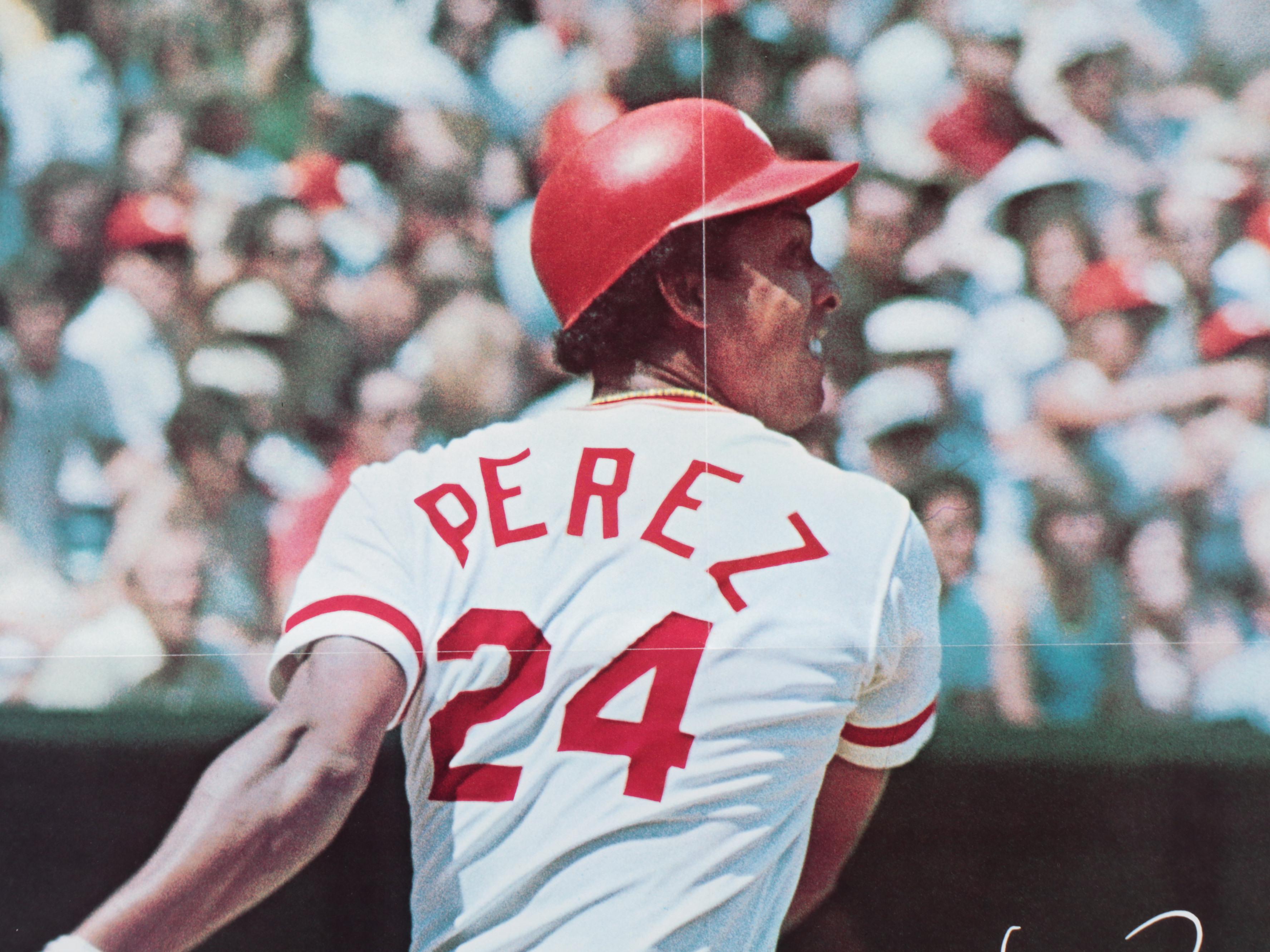 Cincinnati Reds Posters and Mini Bat Featuring Pete Rose and More