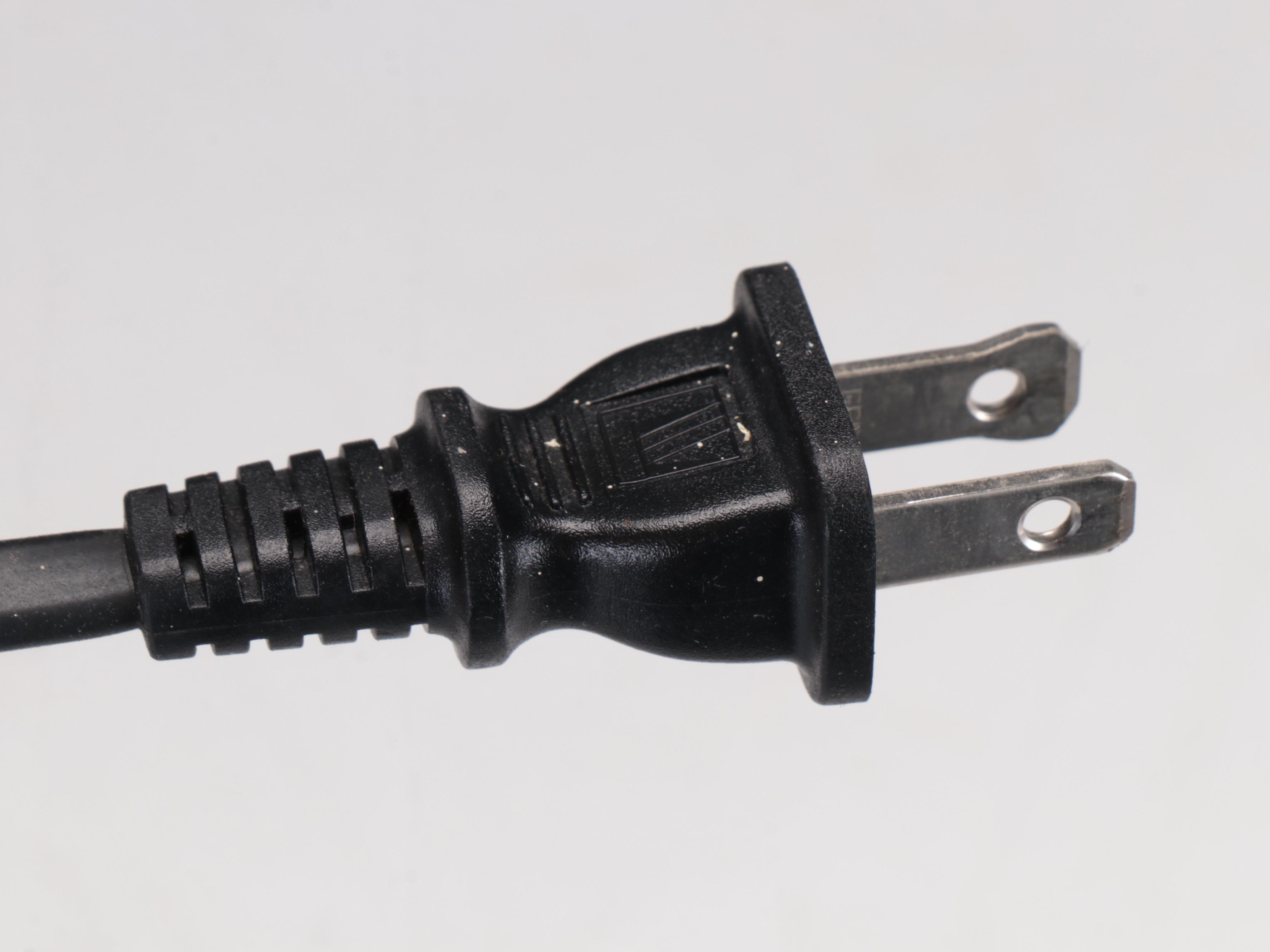 Sharp 32" Aquos 720p LCD Television