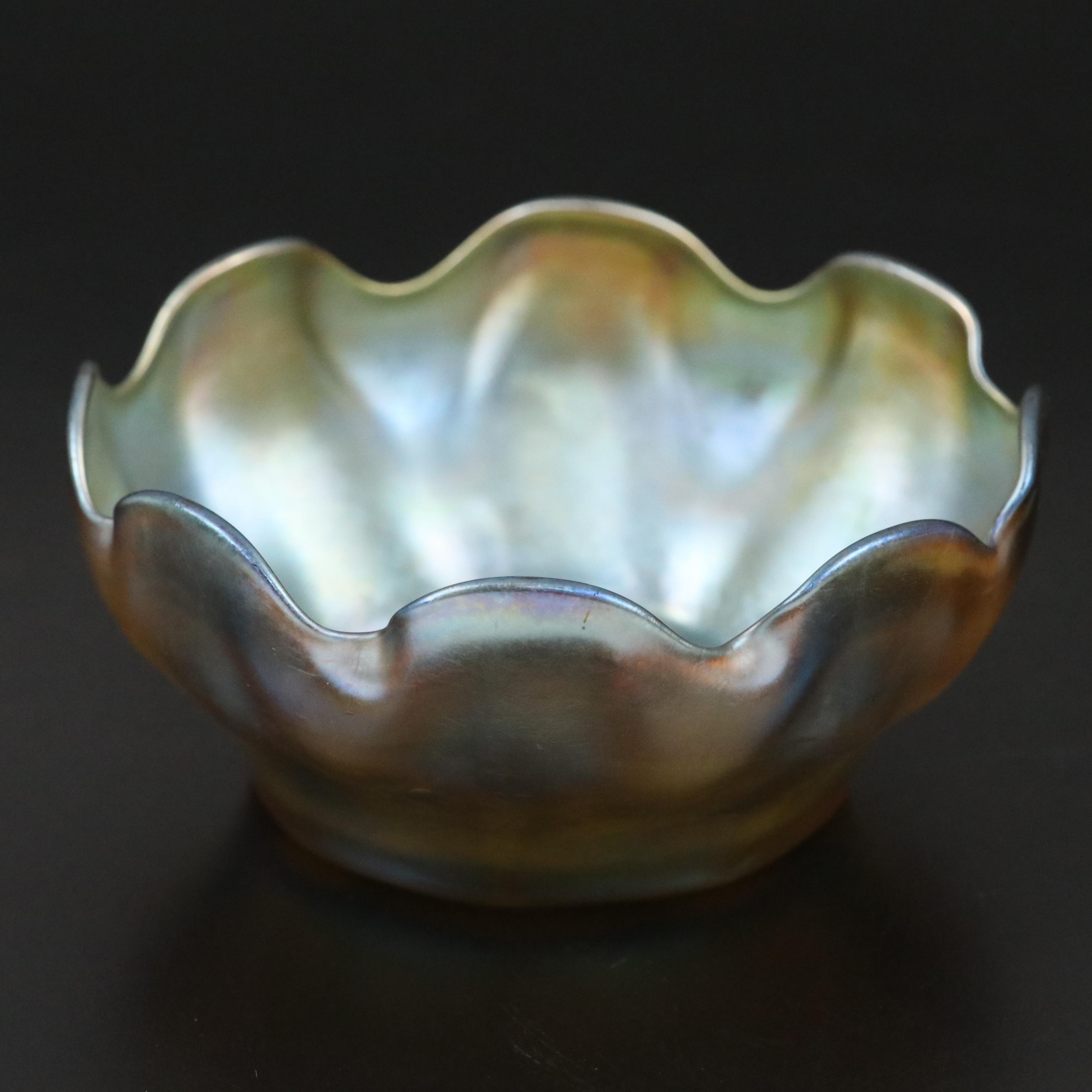 Louis Comfort Tiffany Favrile Glass Bowl and Underplate, Early 20th Century