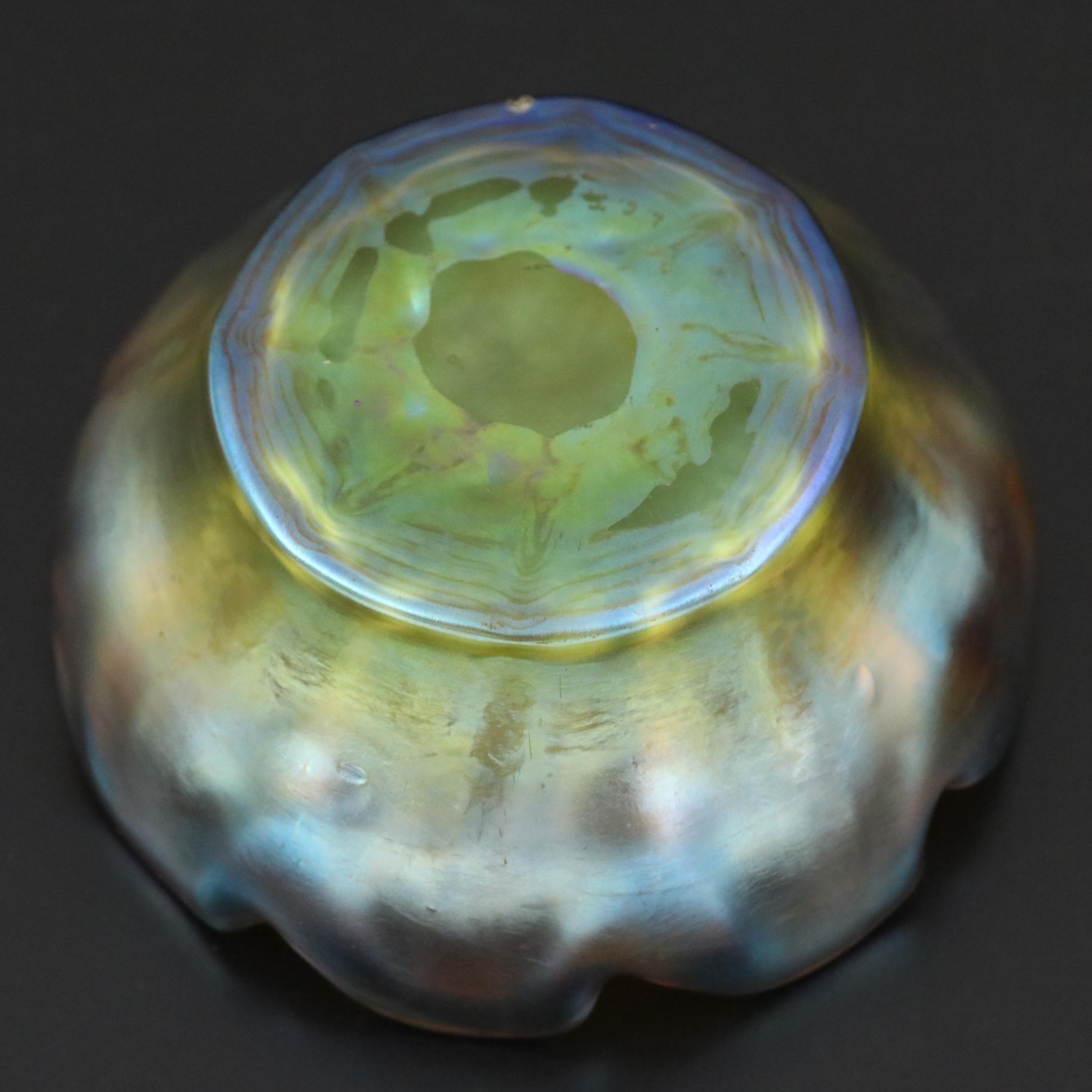 Louis Comfort Tiffany Favrile Glass Bowl and Underplate, Early 20th Century