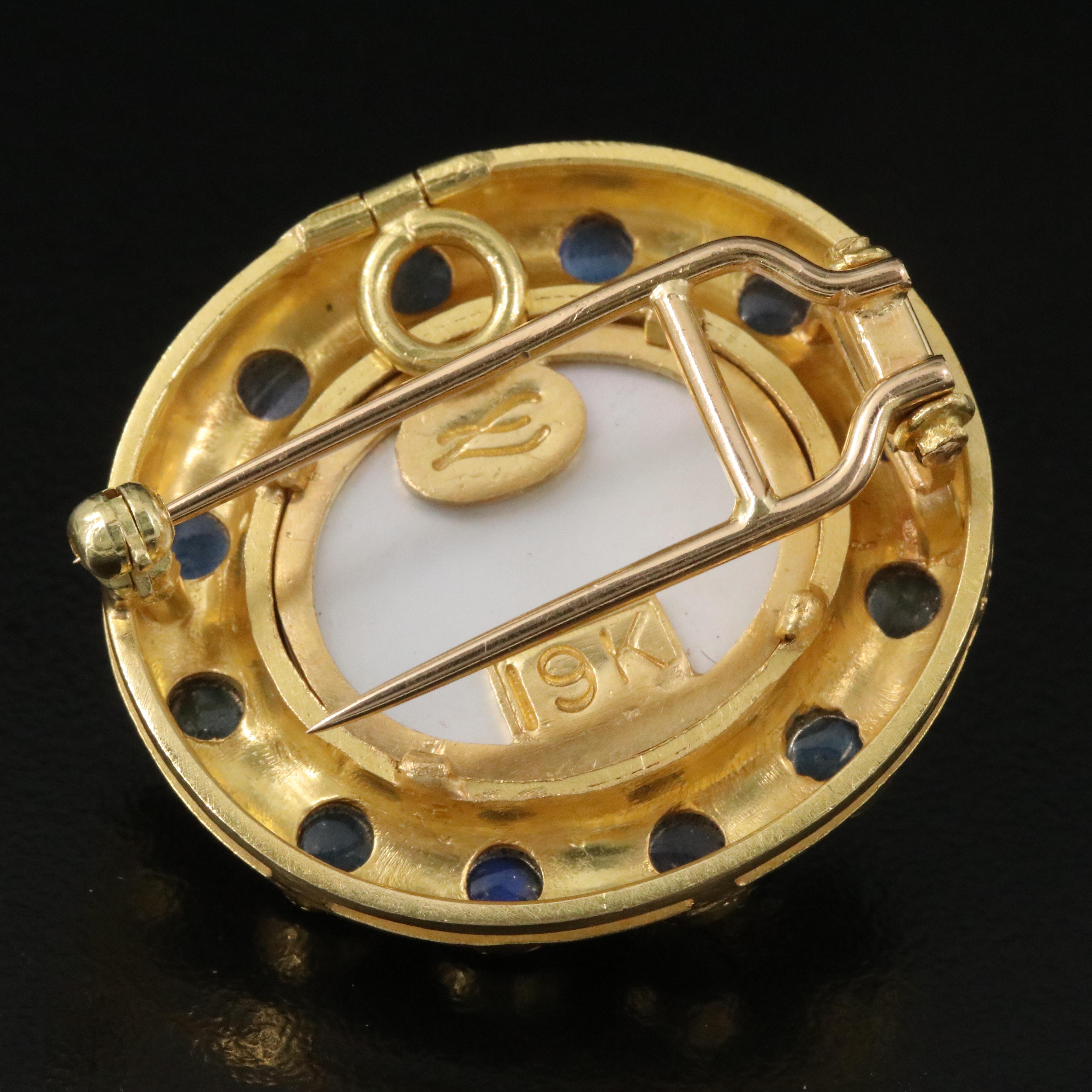 Elizabeth Locke 19K Mother of Pearl Glass Doublet and Moonstone