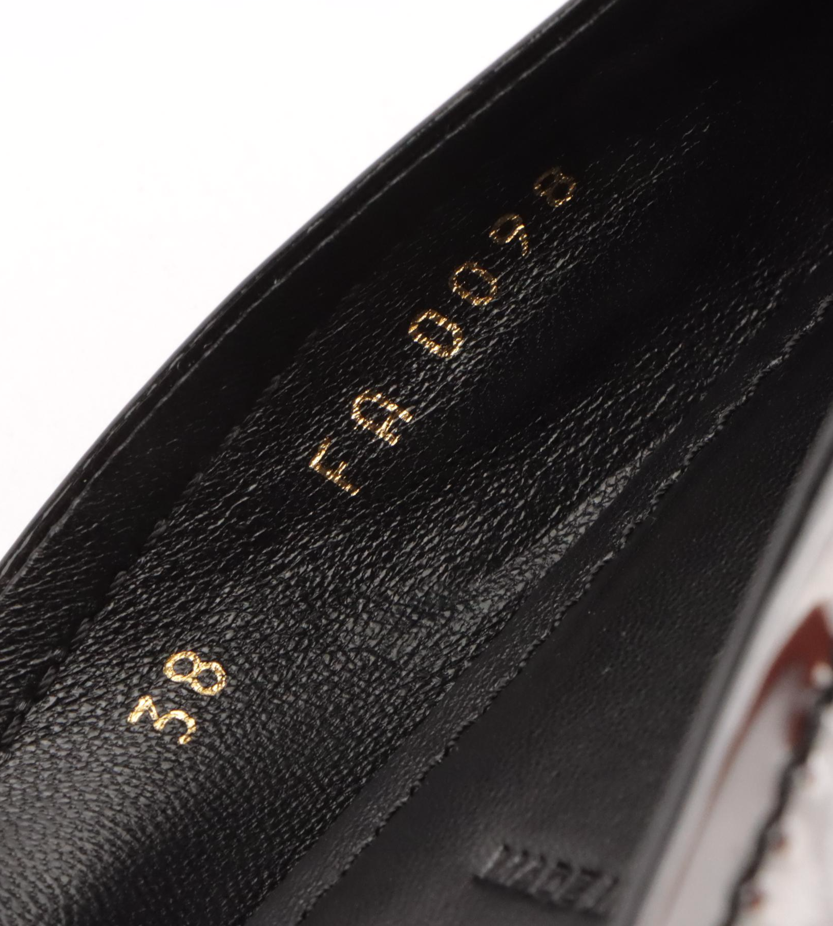 Louis Vuitton Dreamy Rose Flats in Black Patent Leather with Box