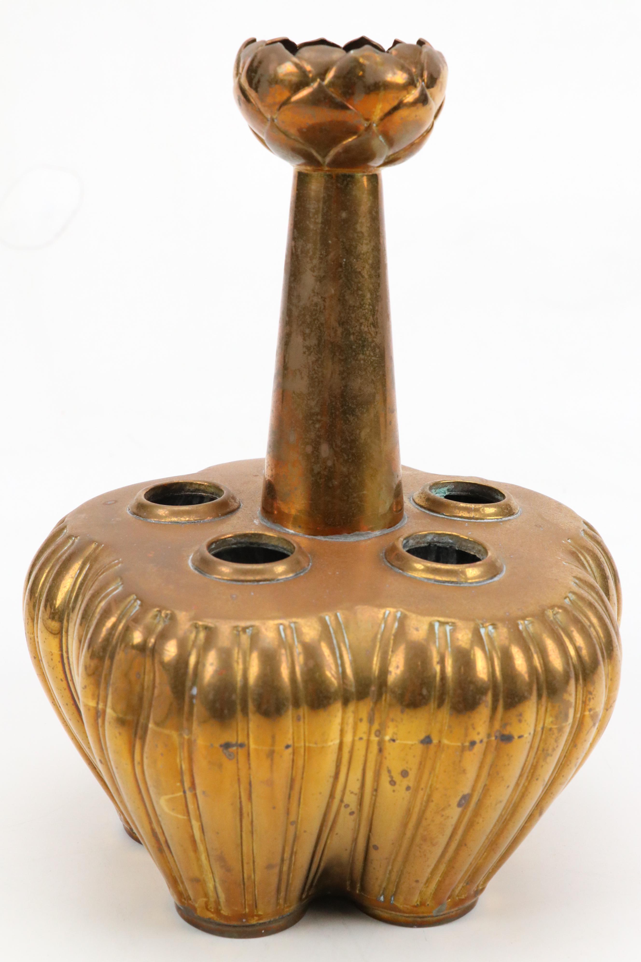 Japanese Satsuma Gilt Porcelain Fish Bowl with Other Porcelain and Metal Décor