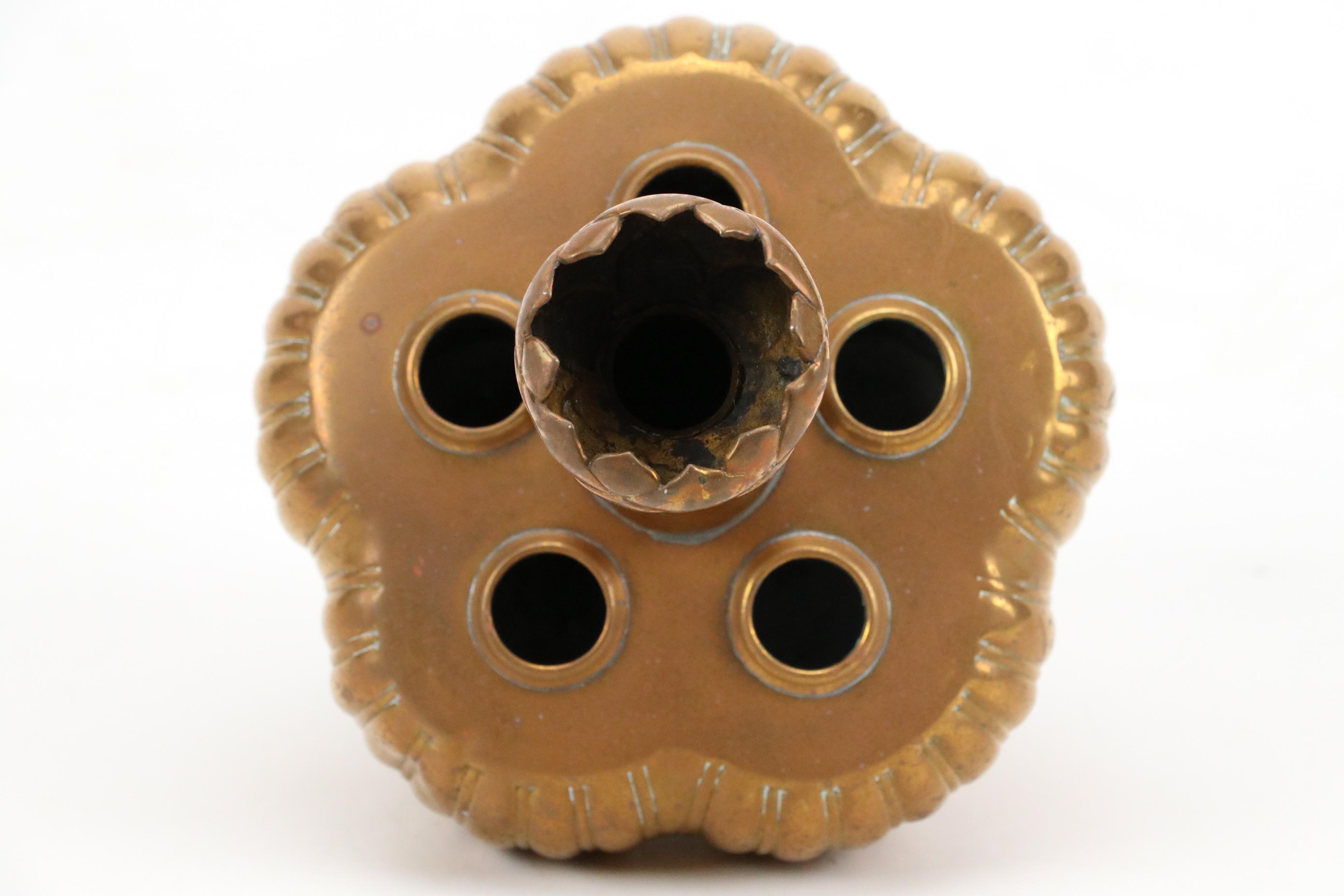 Japanese Satsuma Gilt Porcelain Fish Bowl with Other Porcelain and Metal Décor