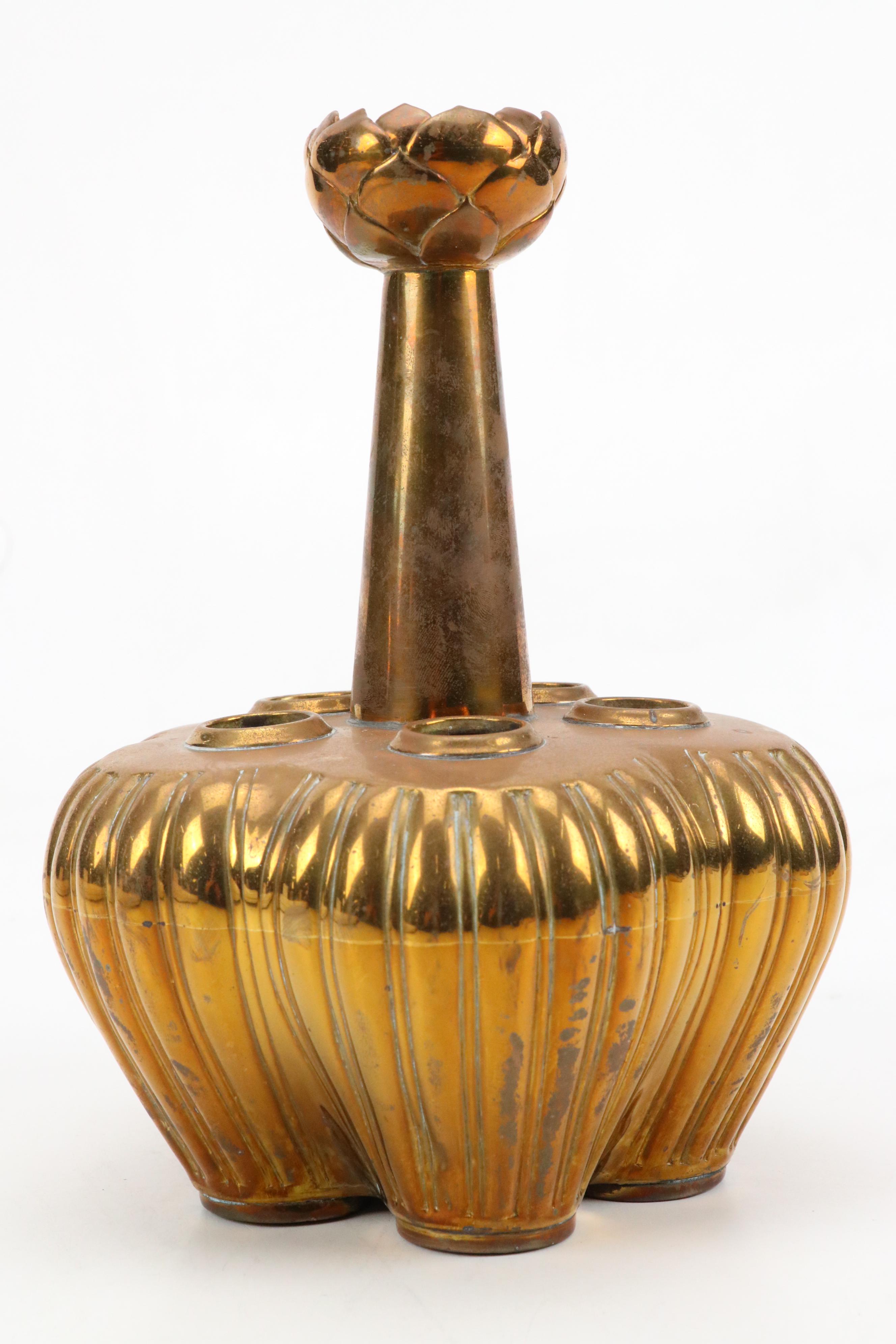 Japanese Satsuma Gilt Porcelain Fish Bowl with Other Porcelain and Metal Décor