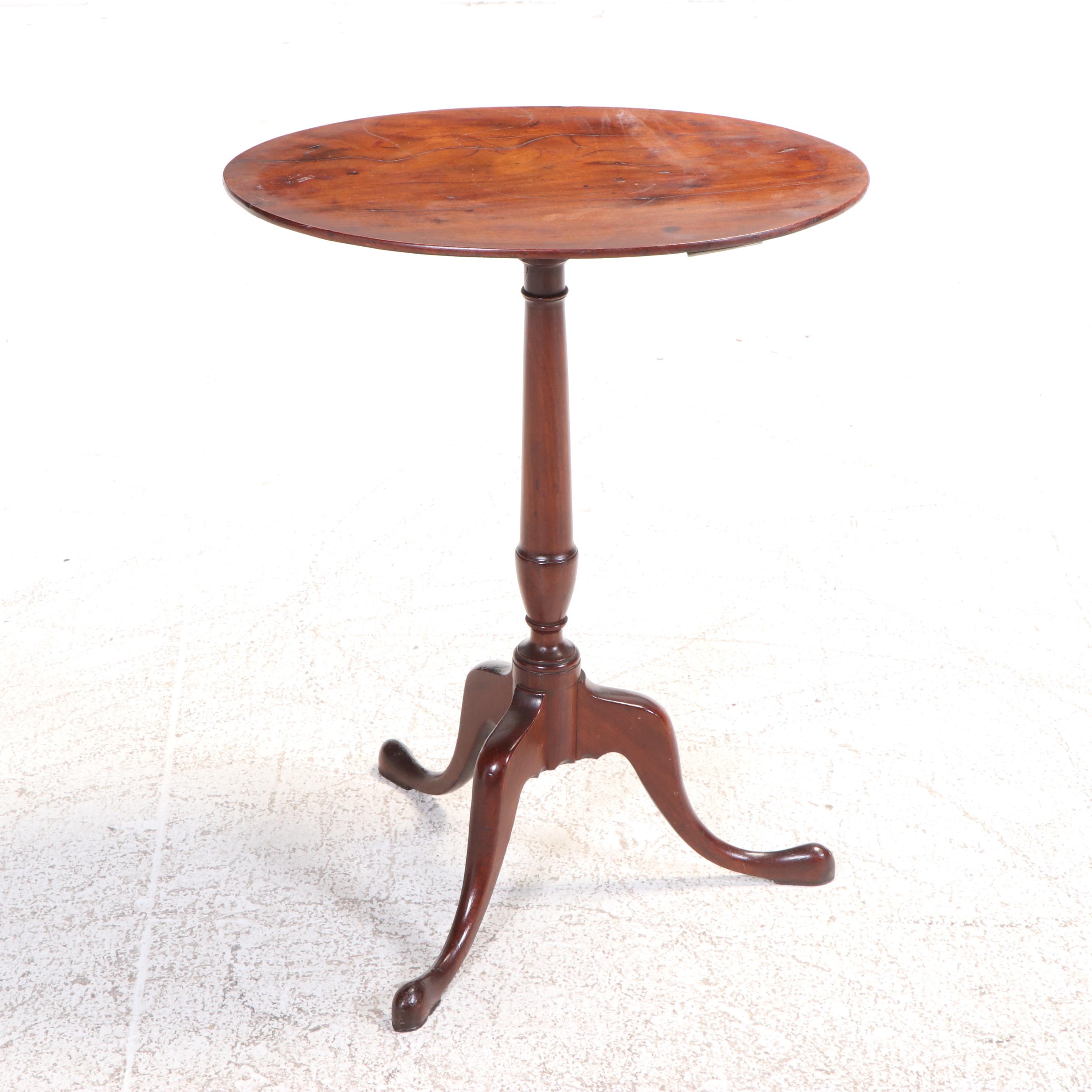 Federal Mahogany Tilt-Top Candlestand, Late 18th/Early 19th Century