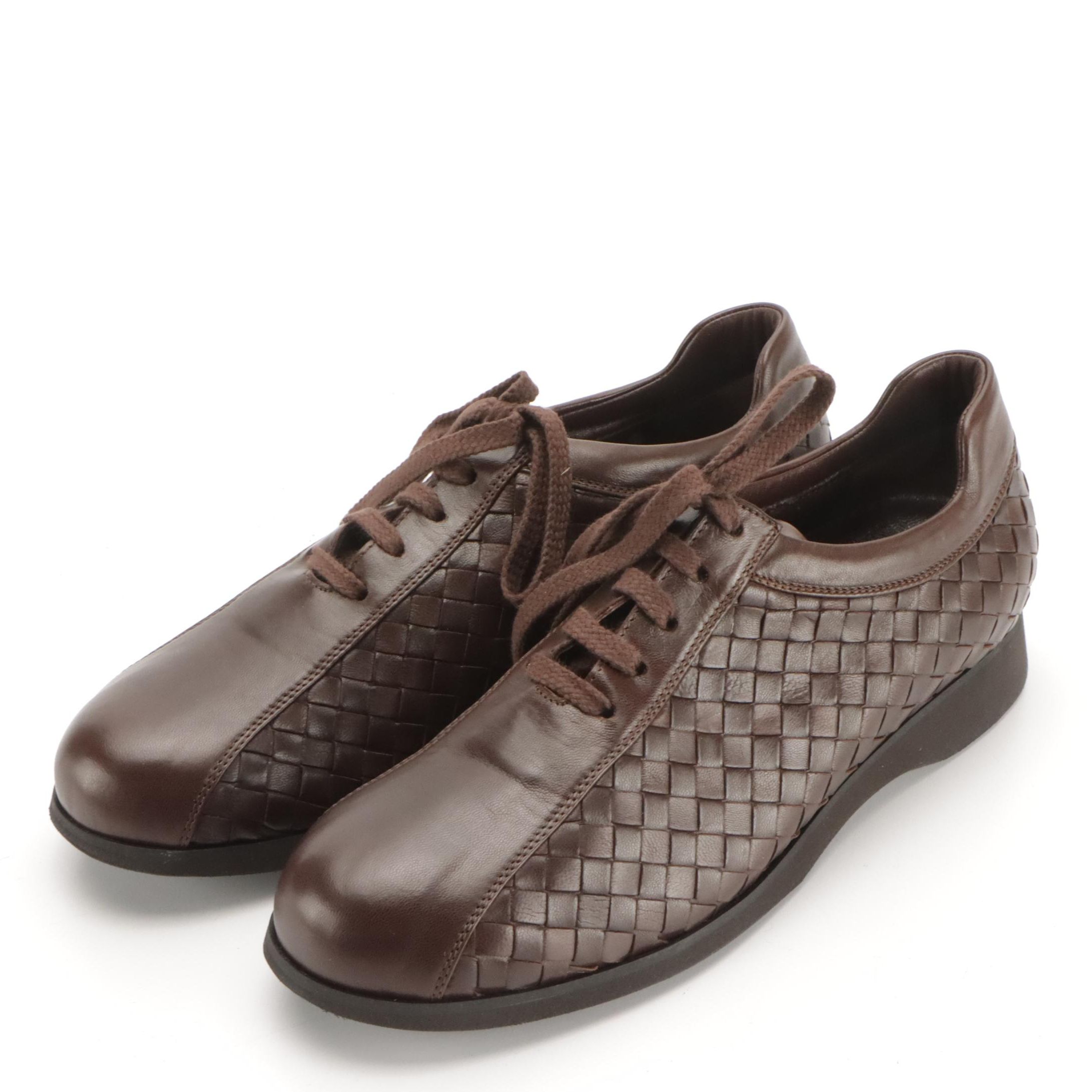 Bottega Veneta Sneakers in Chocolate Intrecciato Nappa Leather with Box
