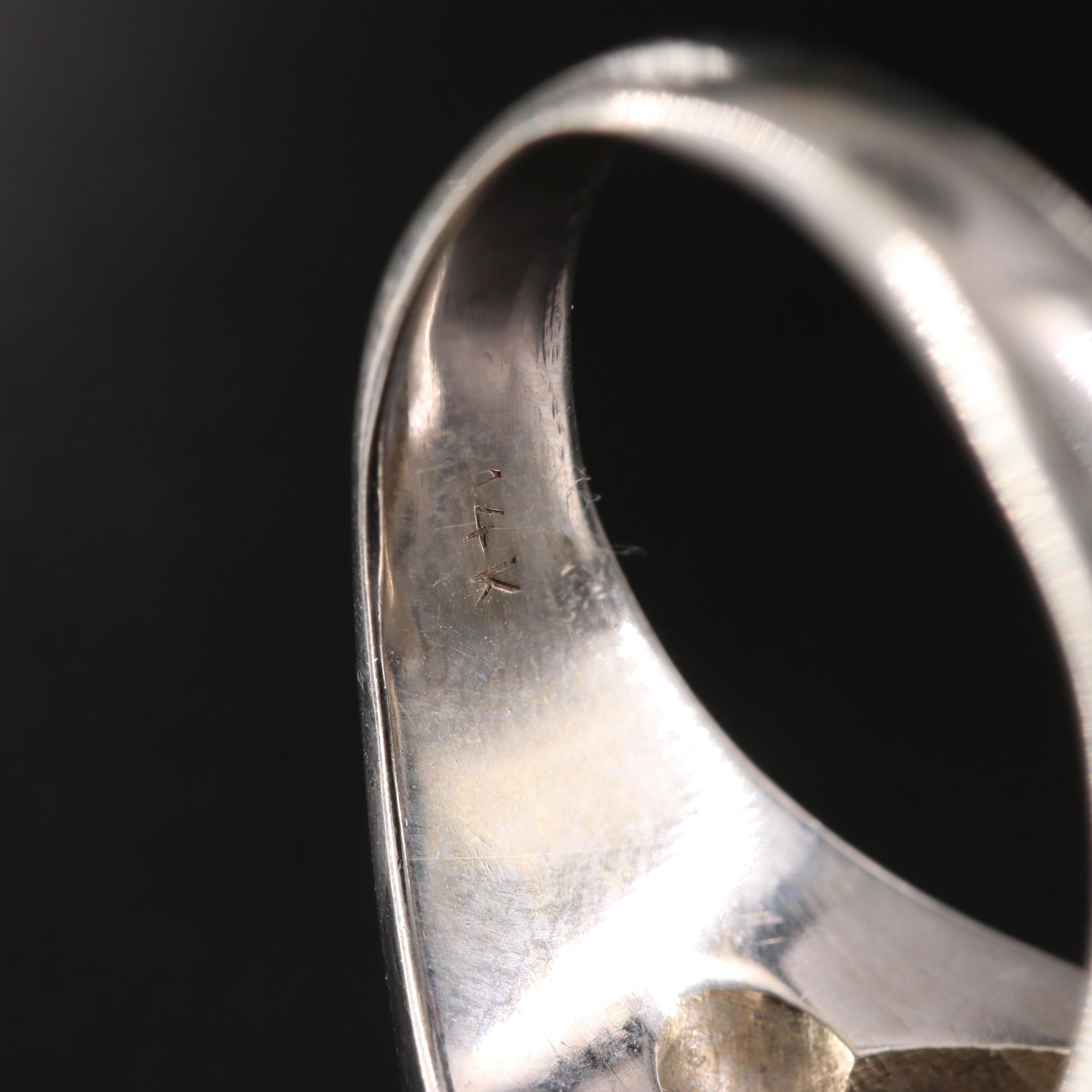 14K 14.97 CT Star Sapphire and Diamond Ring