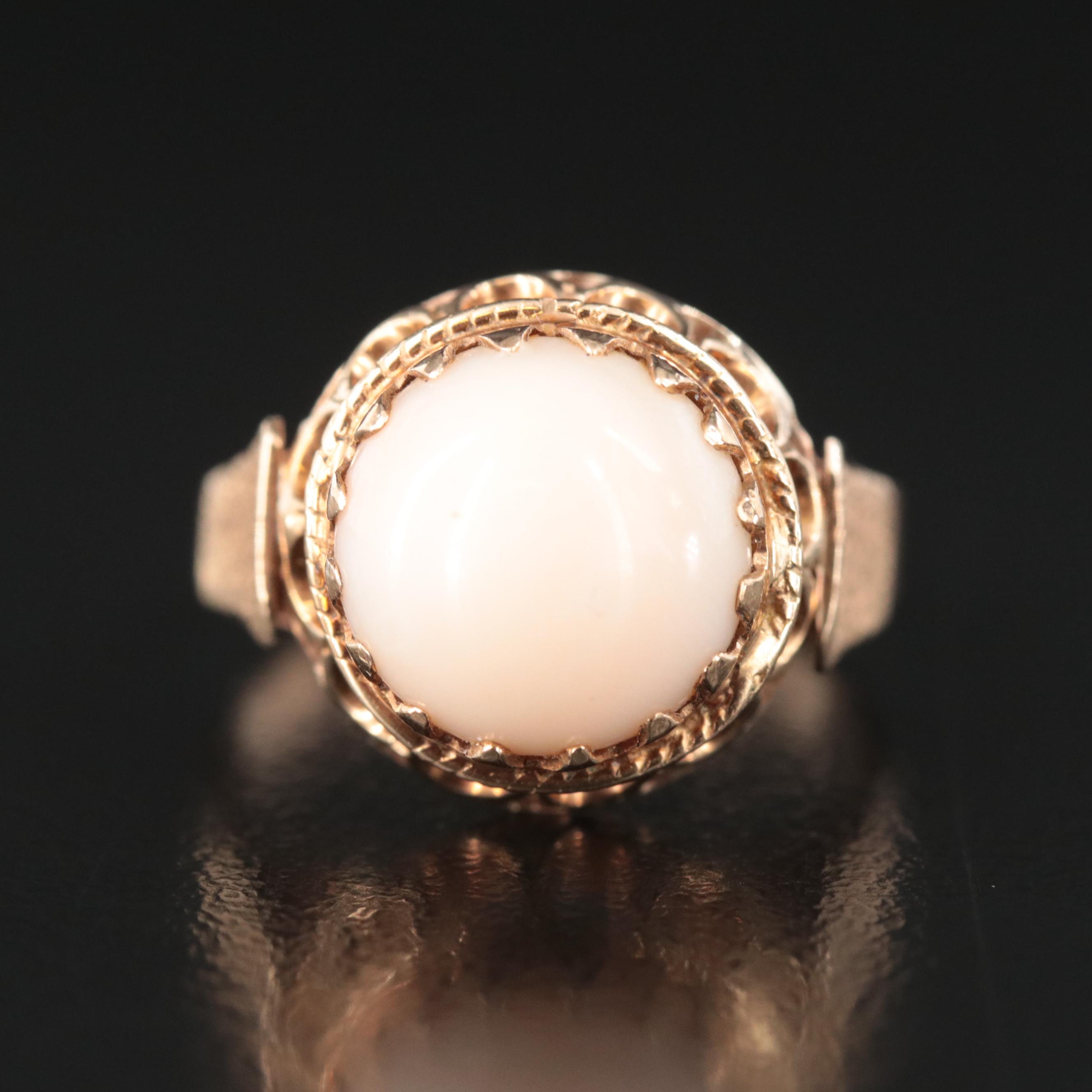 Vintage 14K Coral Ring