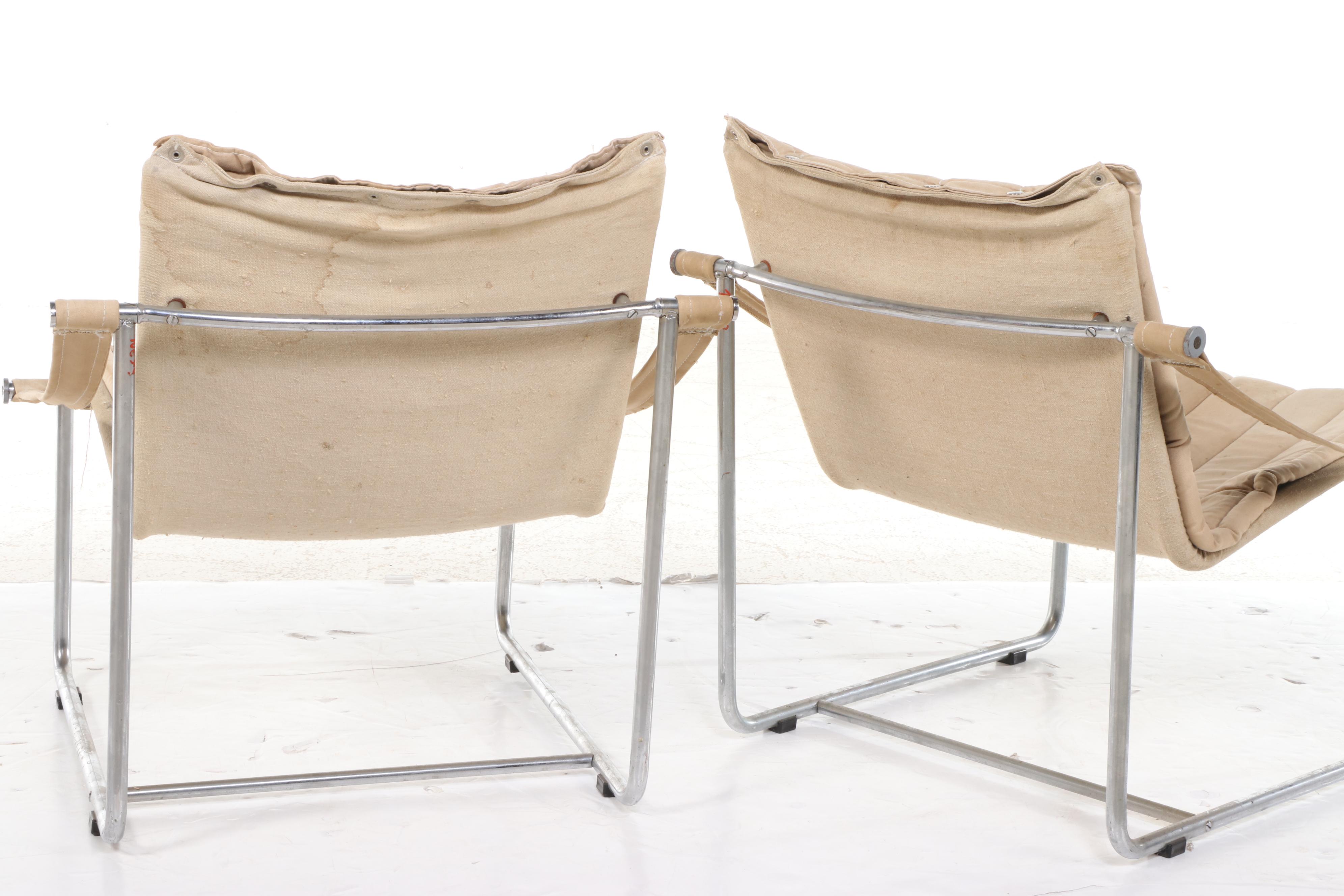 Pair of Viliam Chlebo T2407 Canvas Lounge Chairs, Late 20th Century