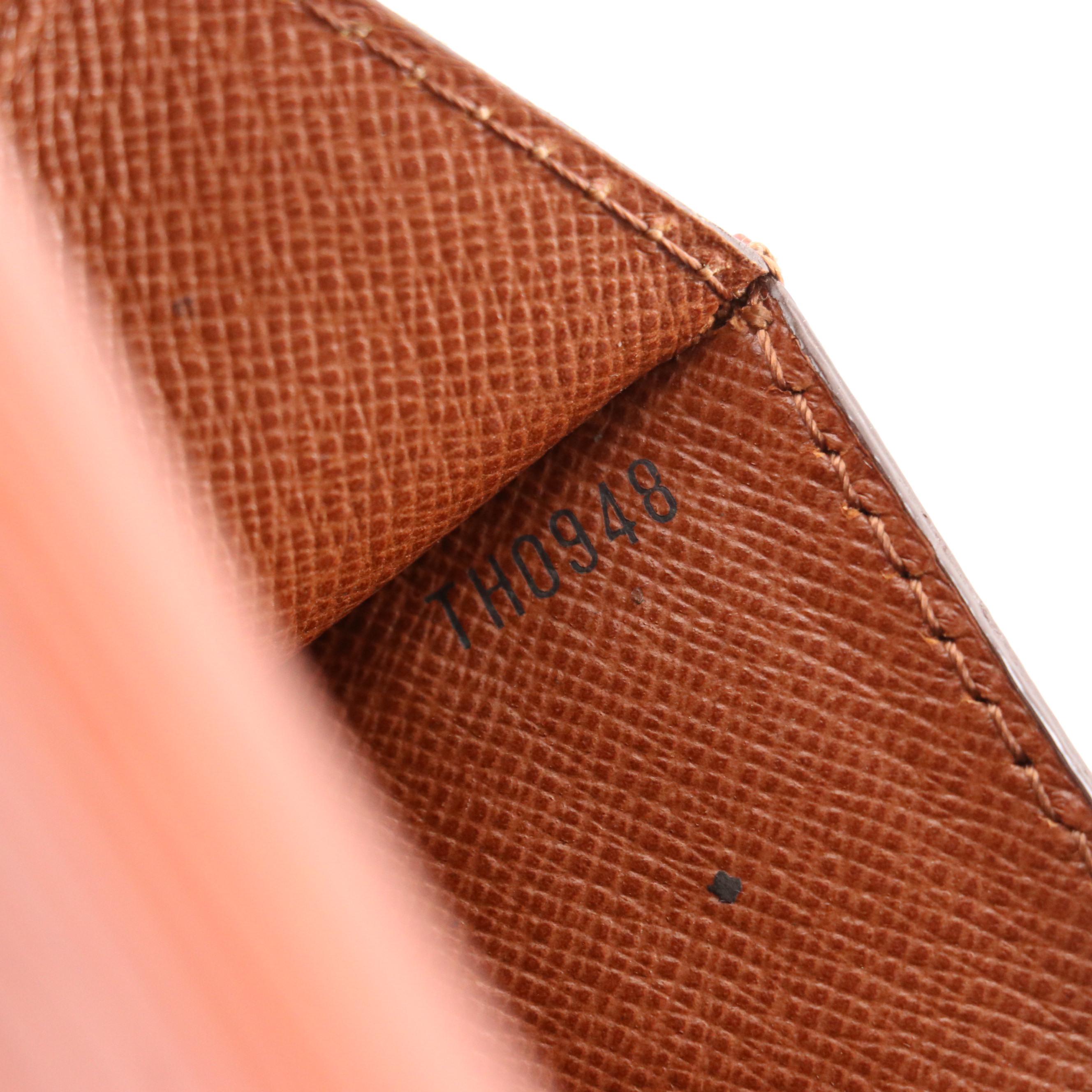 Louis Vuitton Sellier Dragonne Wristlet Clutch in Cipango Gold Epi Leather