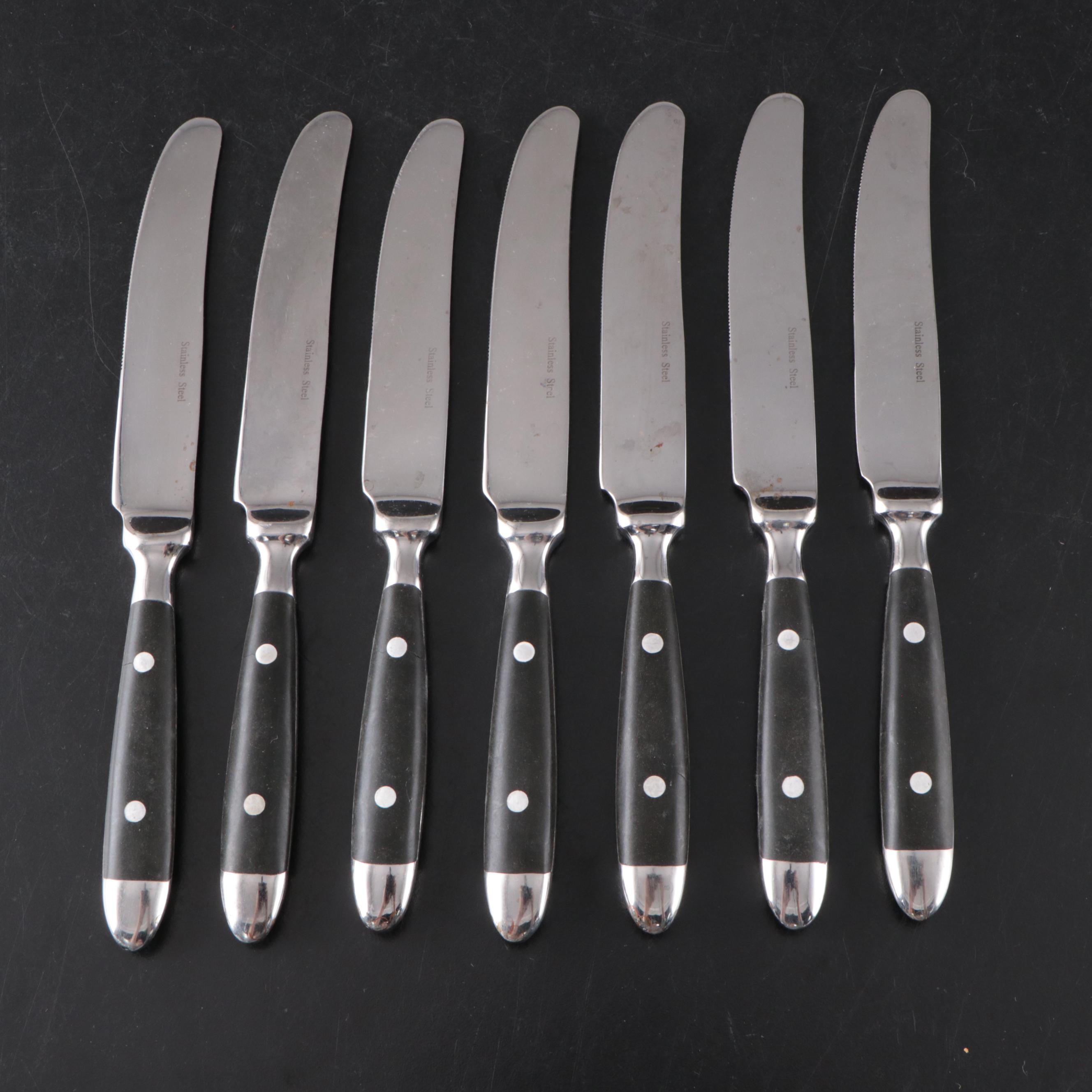 Pyrex Glass Measuring Cups with Stainless Steel Utensils and Table Accessories