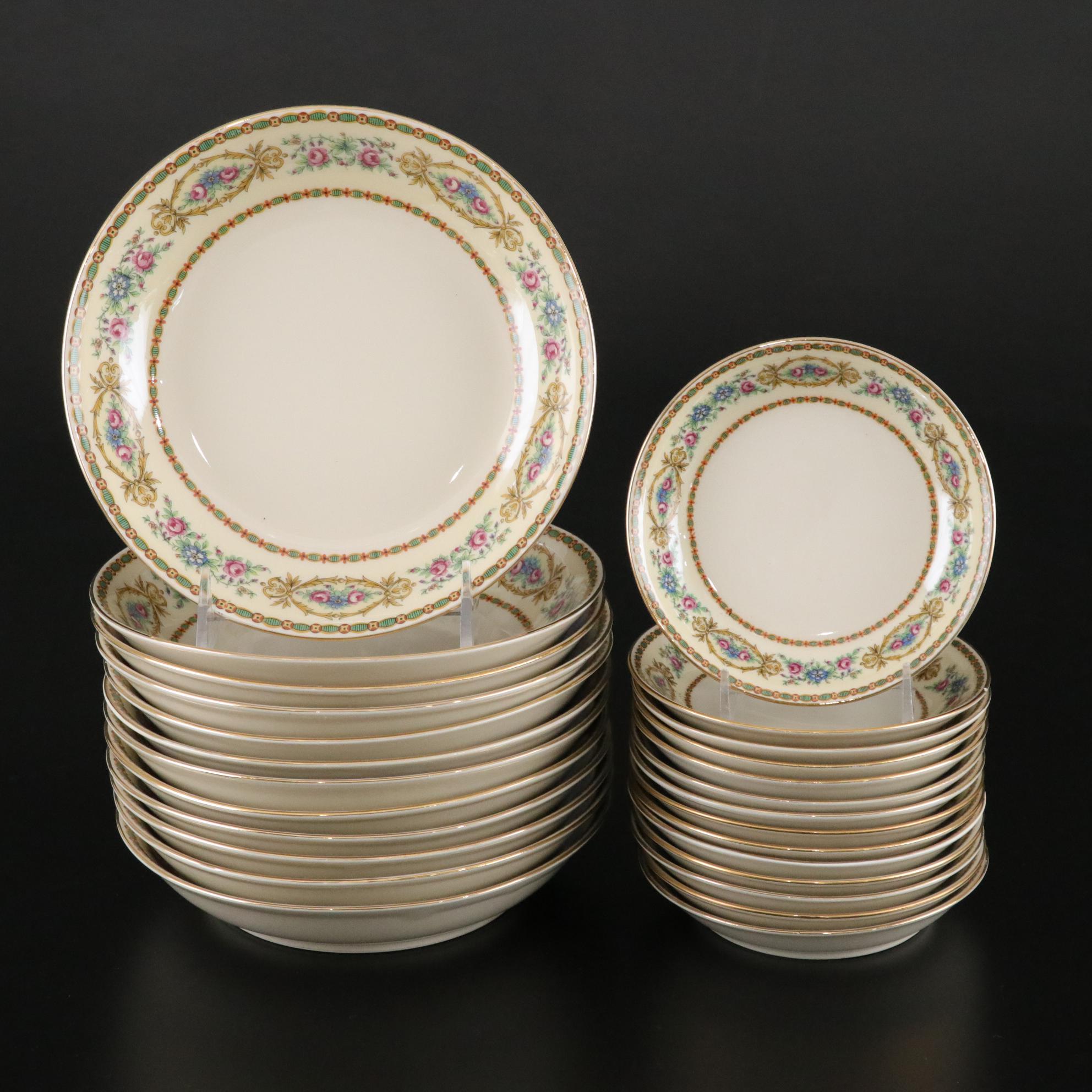 Guerin Pouyat Elite Limoges Porcelain Dinner Service, Early 20th Century