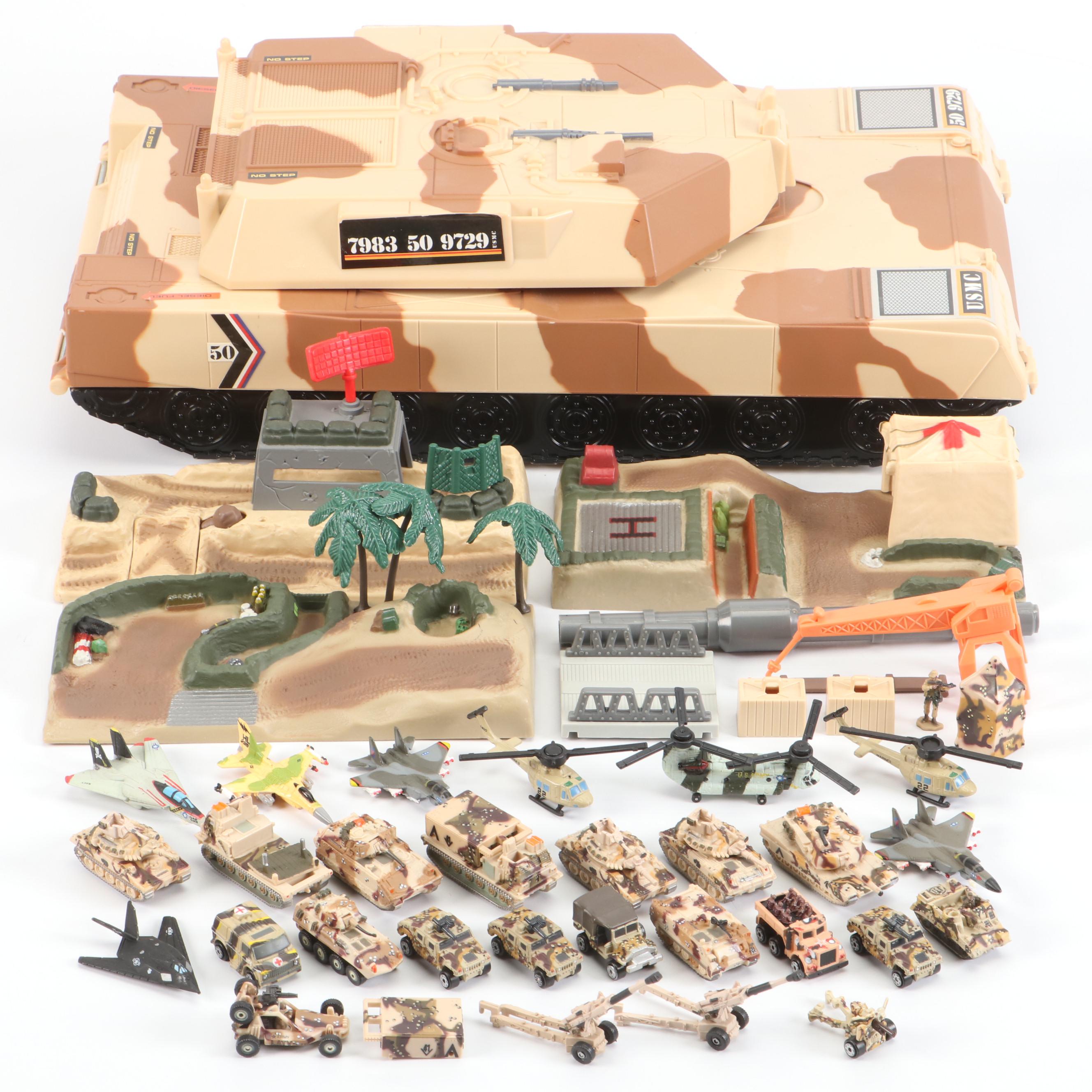 Lewis Galoob Toys Micro Machines USMC Military Battle Tank Playset and More 1990