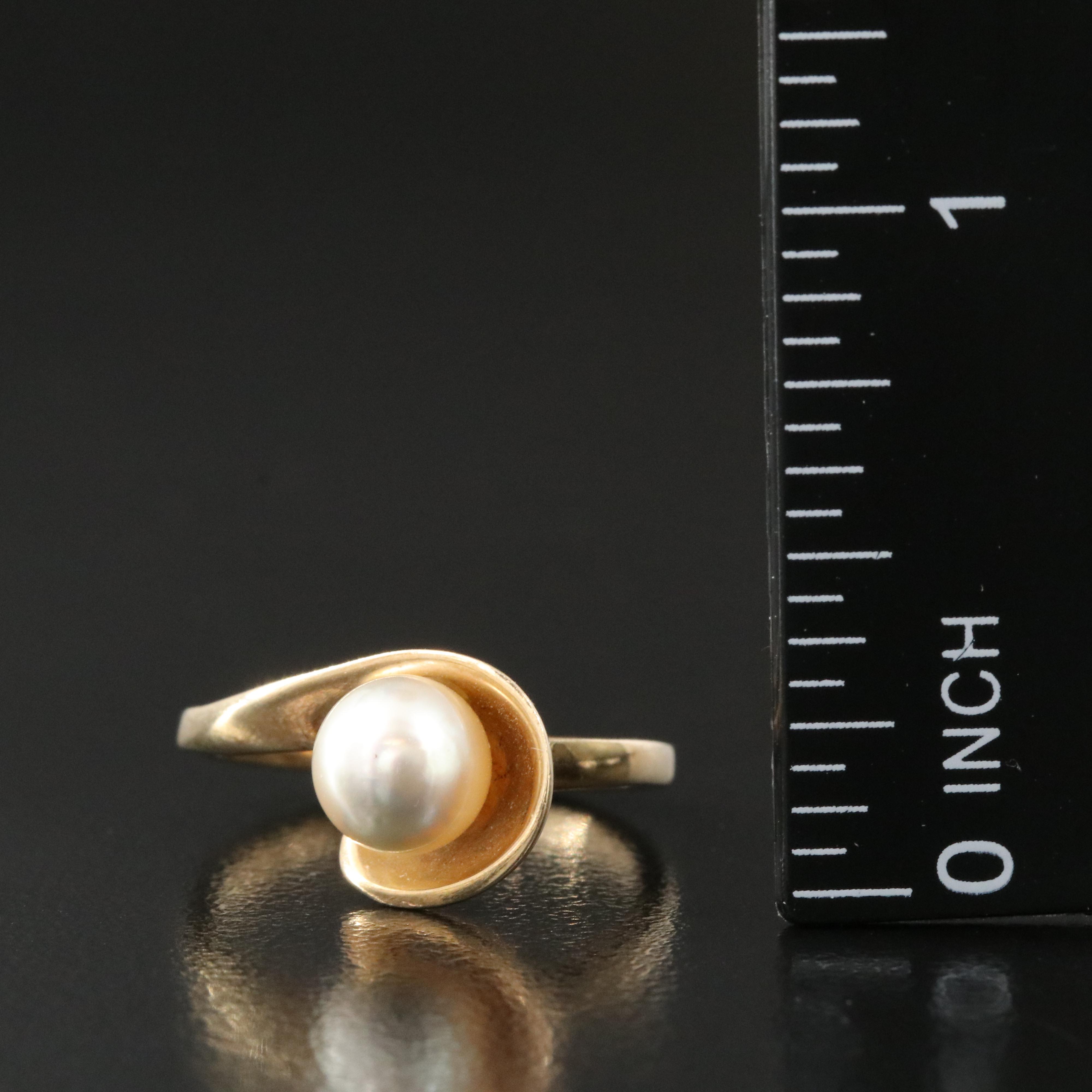 10K Pearl Tapered Ring