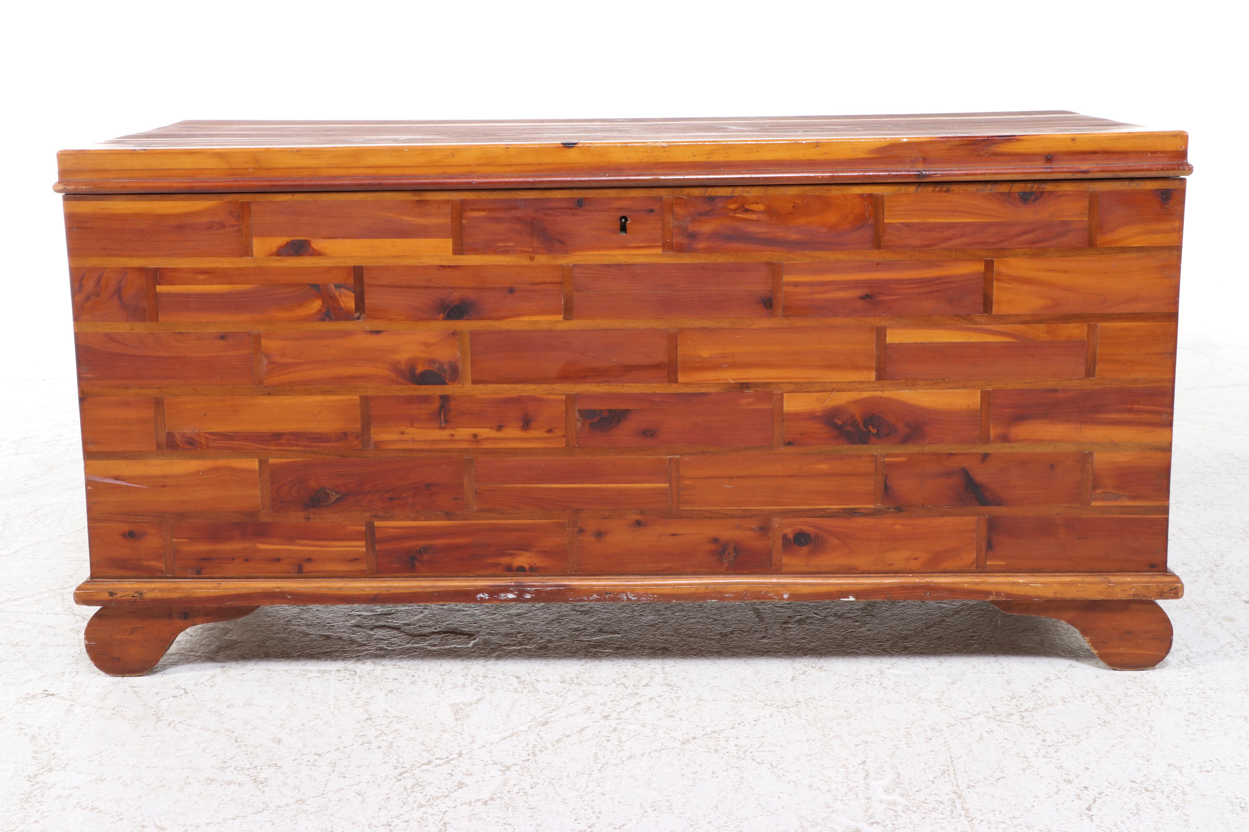 American Primitive Style Cedar Blanket Chest, Early to Mid-19th Century