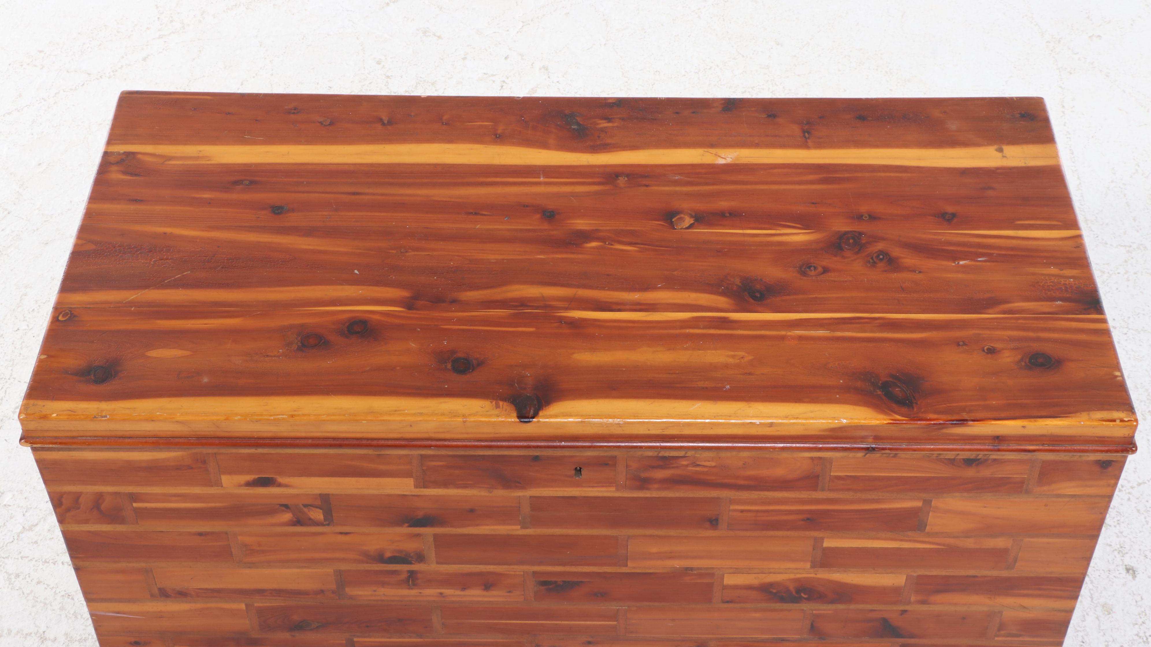 American Primitive Style Cedar Blanket Chest, Early to Mid-19th Century