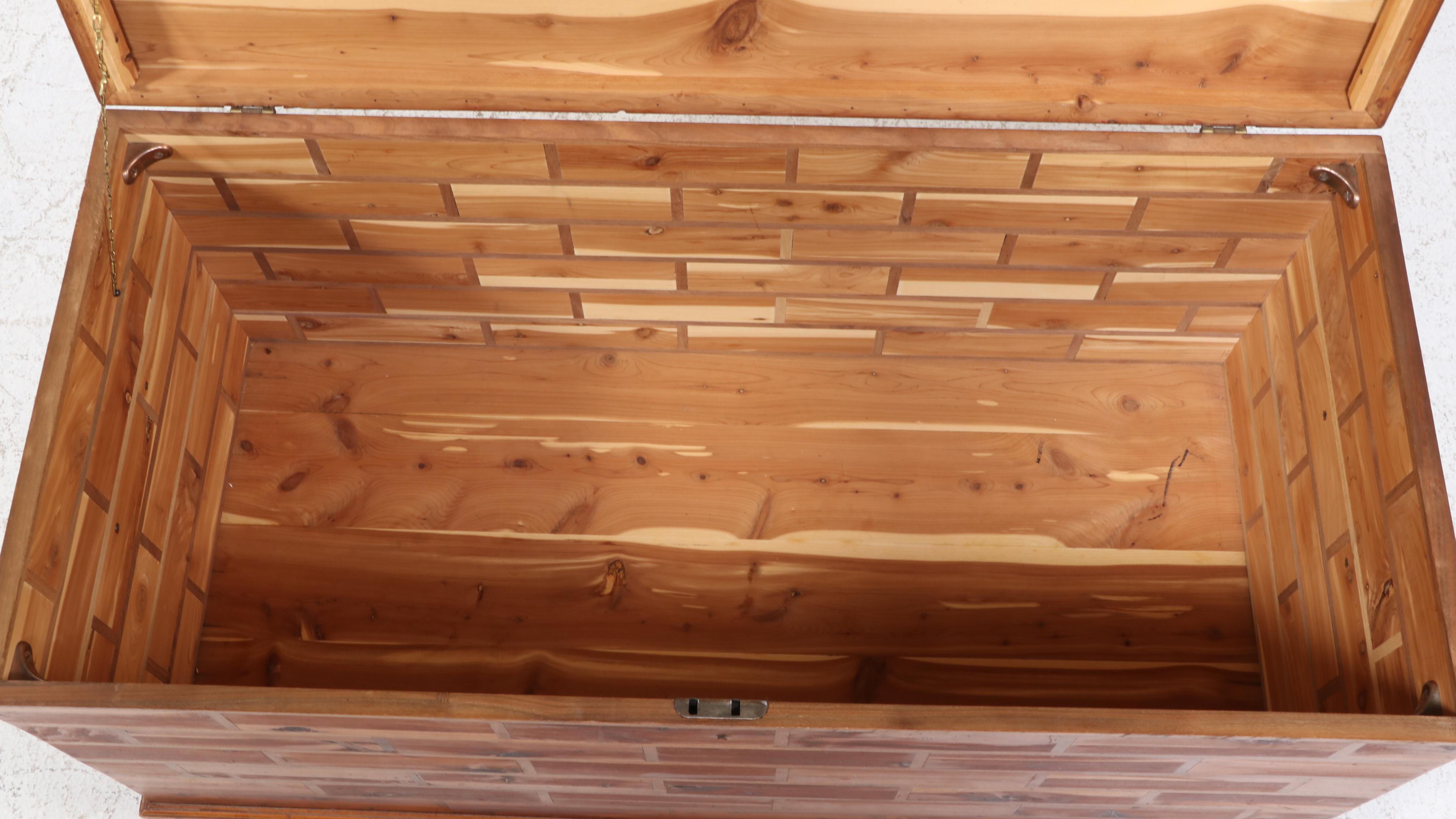 American Primitive Style Cedar Blanket Chest, Early to Mid-19th Century